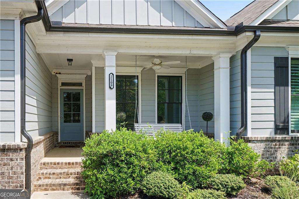 2304 Margaux Court Property Photo 2