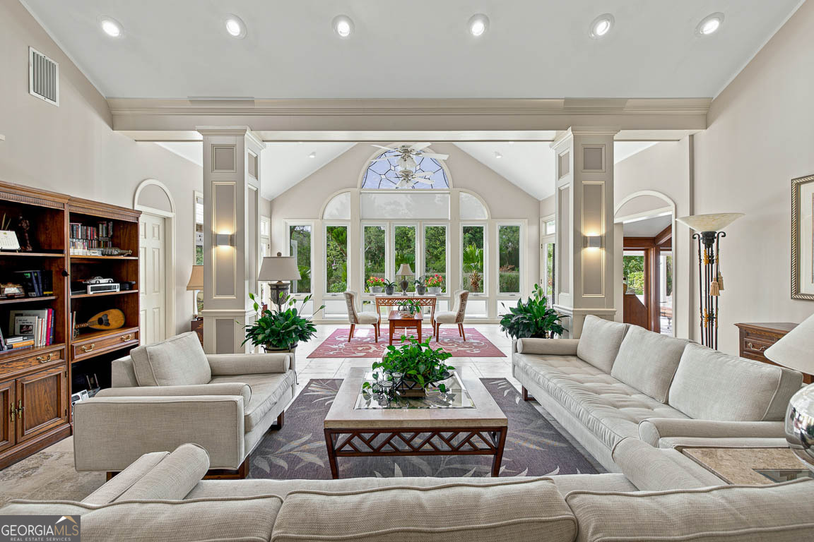 122 Shore Rush Drive Property Photo 4