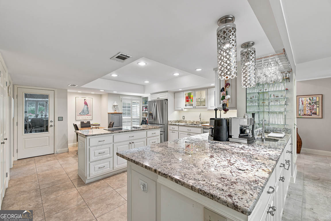 122 Shore Rush Drive Property Photo 6