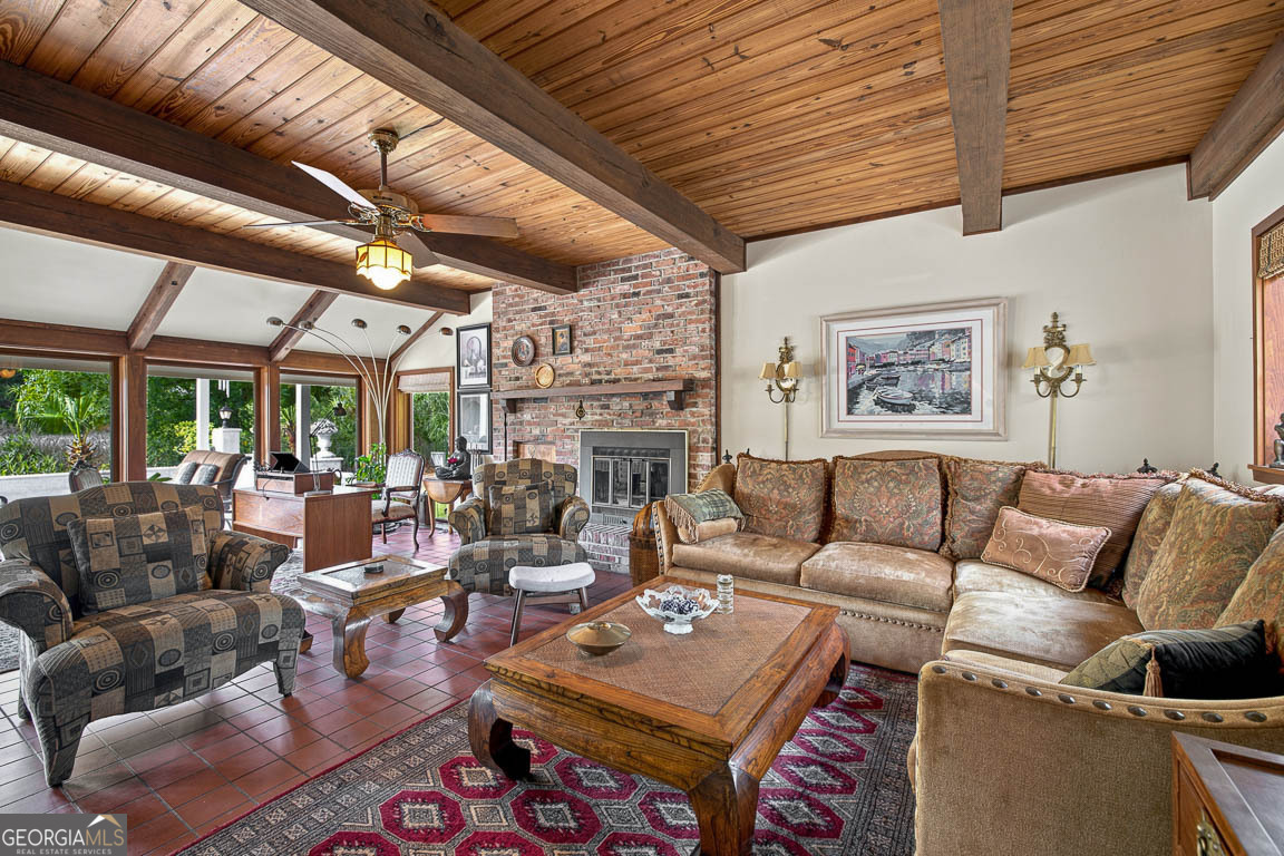 122 Shore Rush Drive Property Photo 7
