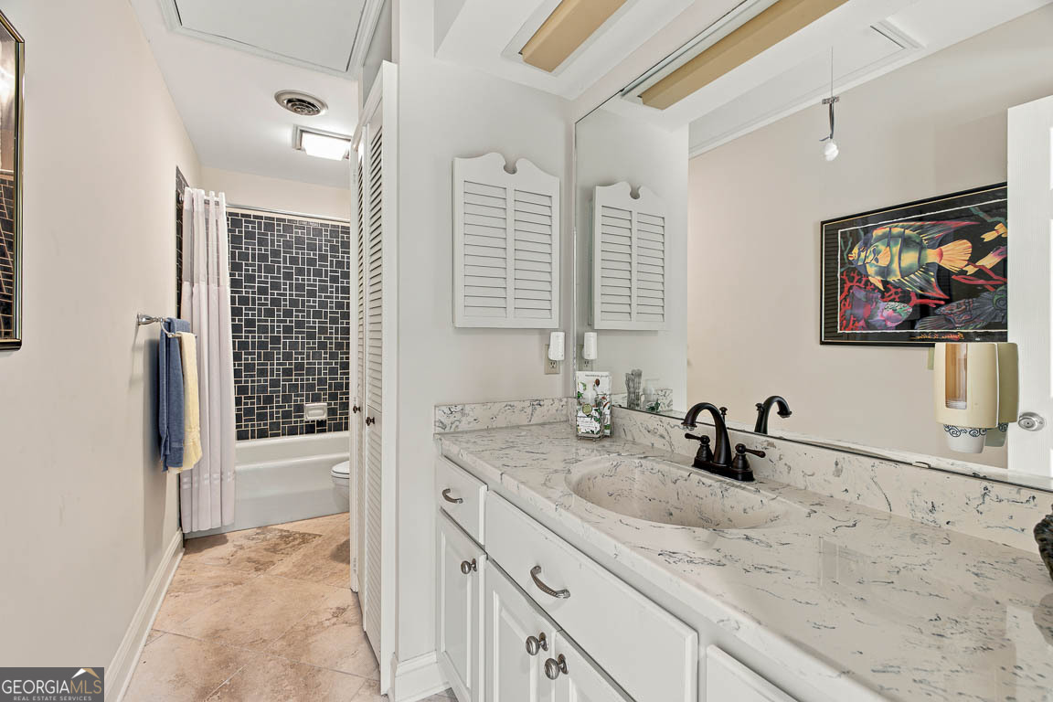 122 Shore Rush Drive Property Photo 14