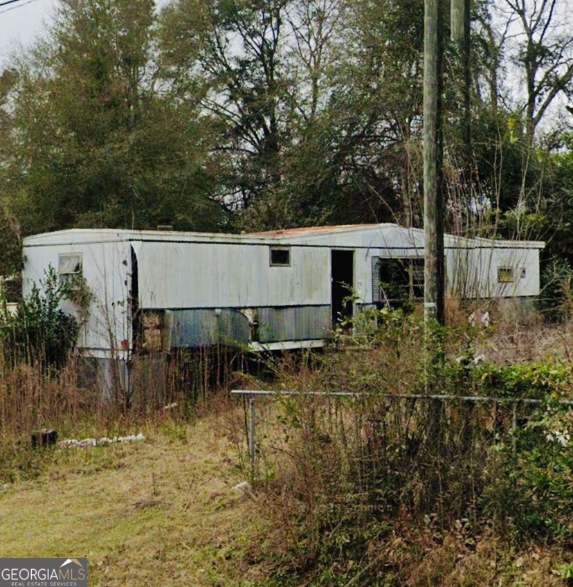 77 North Street Property Photo 1