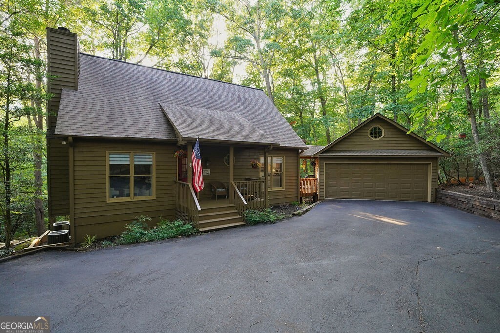 162 Bluebell Circle S Property Photo 1