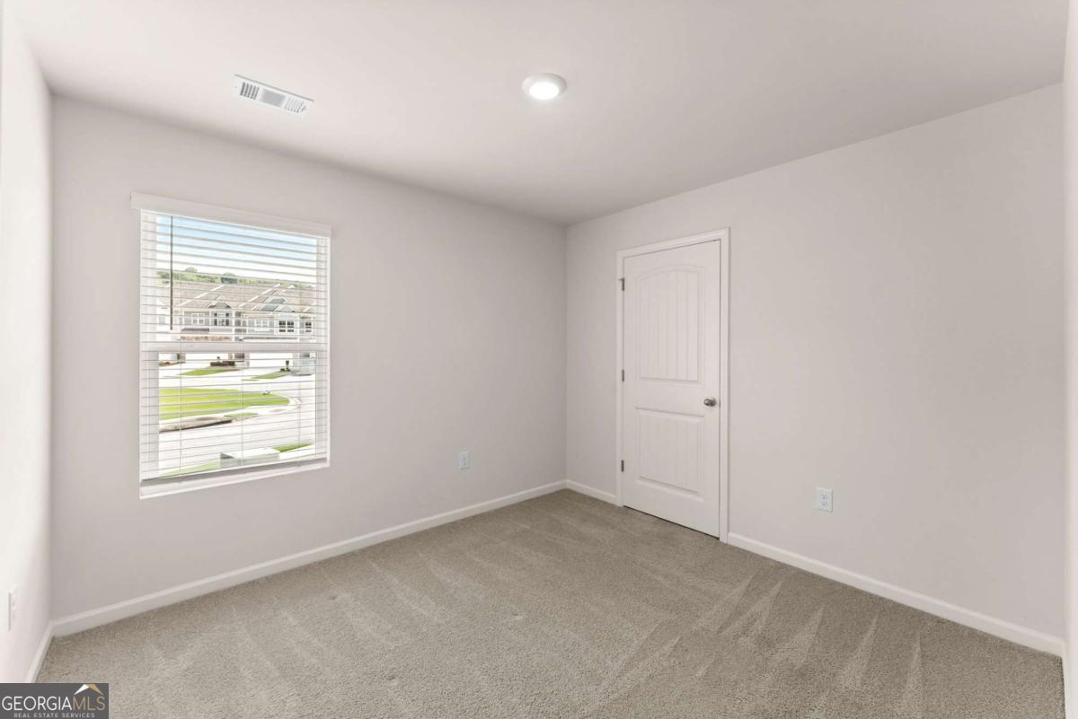 300 Stoneybrook Court Property Photo 26