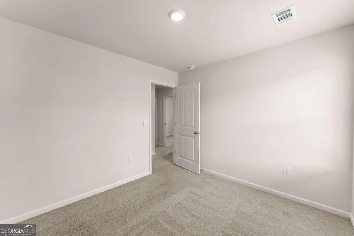 300 Stoneybrook Court Property Photo 27
