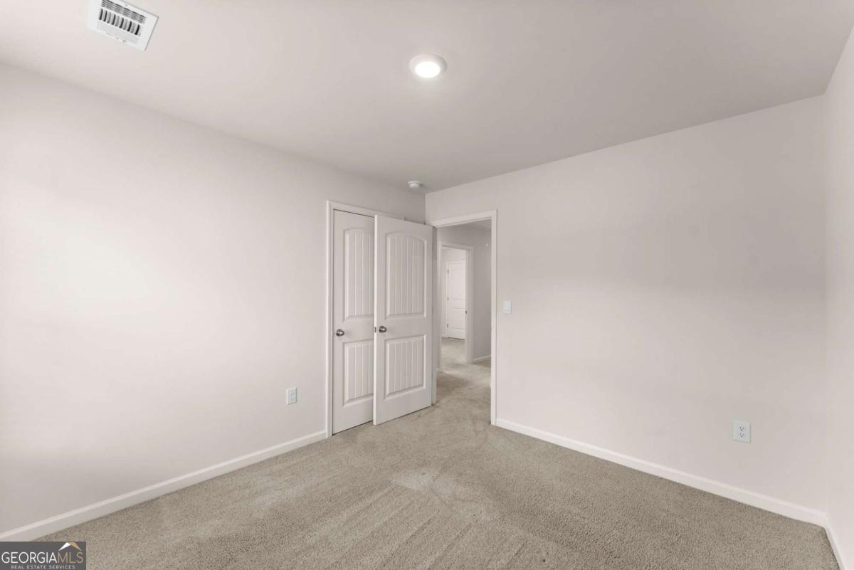300 Stoneybrook Court Property Photo 30