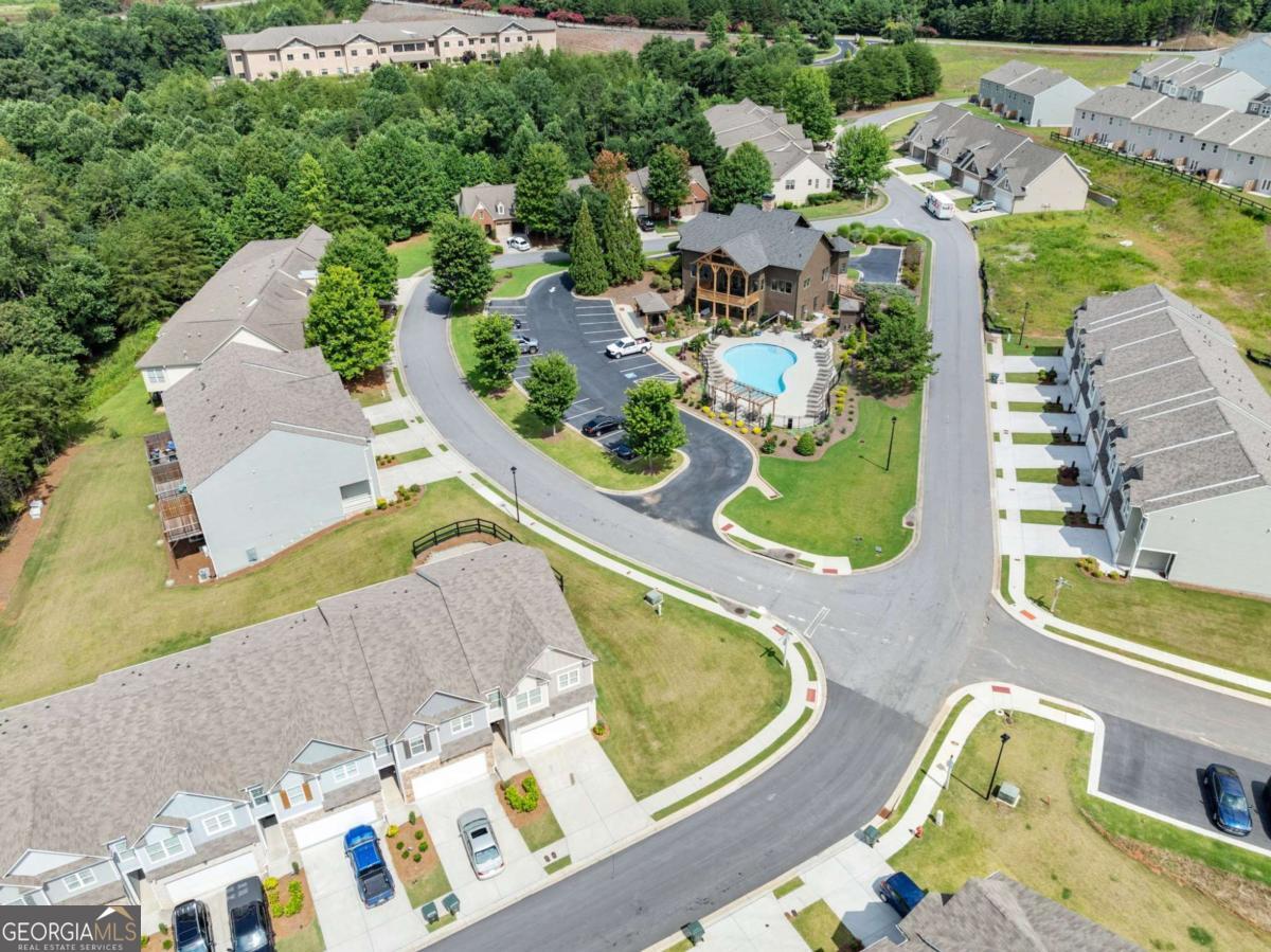 300 Stoneybrook Court Property Photo 40