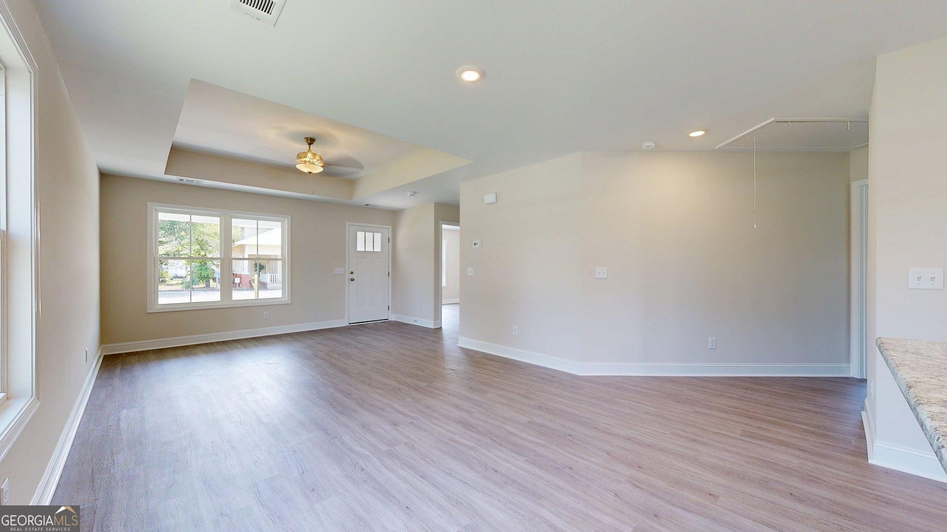 6 Roundtree Street Property Photo 7