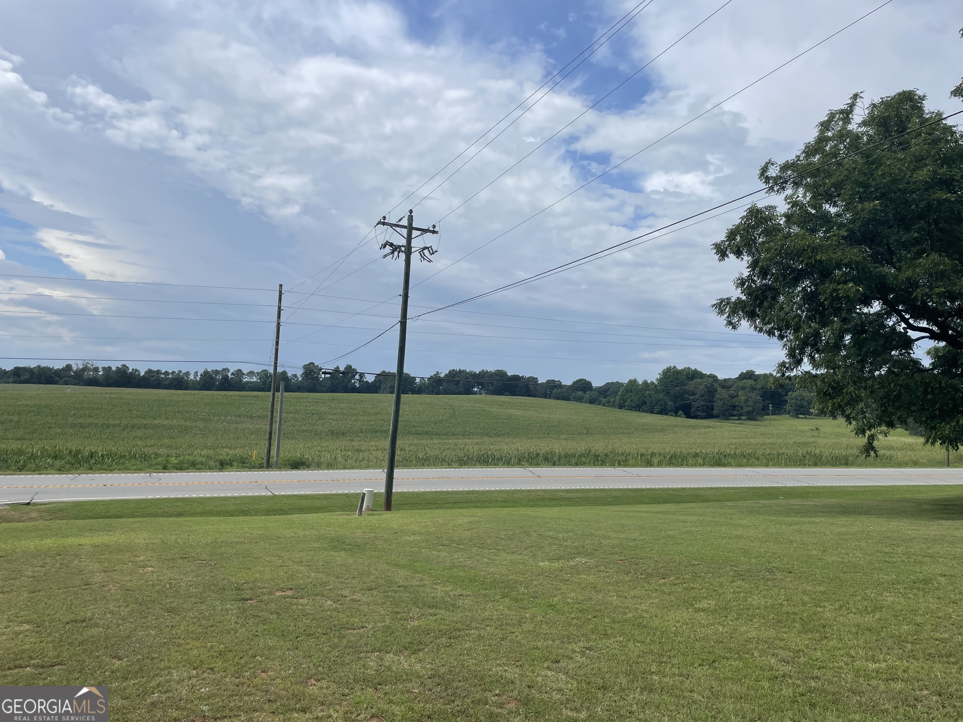 12684 Highway 59 Property Photo 5