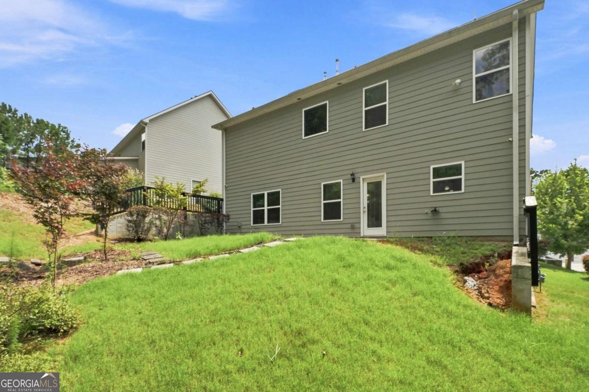 6323 Oakwell Place Property Photo 8