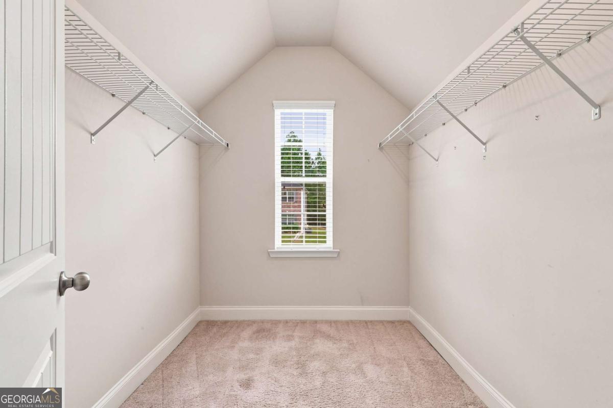 6323 Oakwell Place Property Photo 28