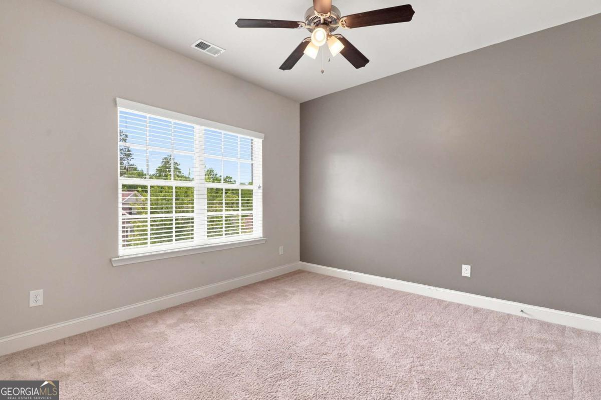 6323 Oakwell Place Property Photo 40