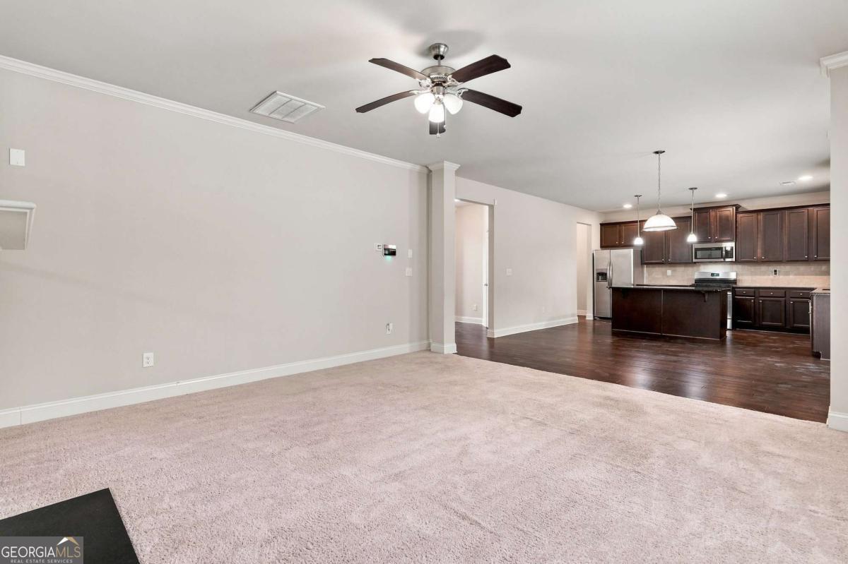 6323 Oakwell Place Property Photo 55
