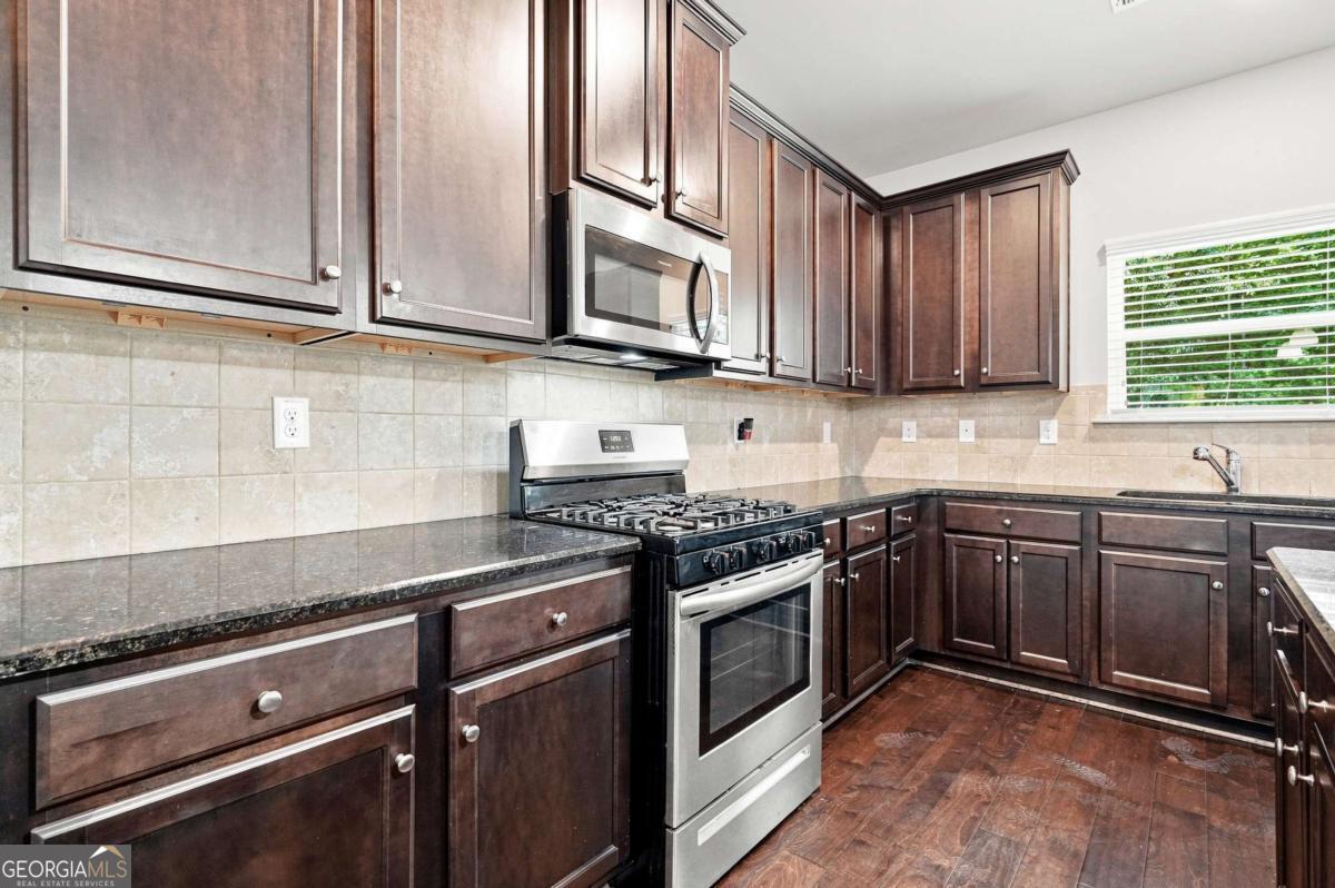6323 Oakwell Place Property Photo 62
