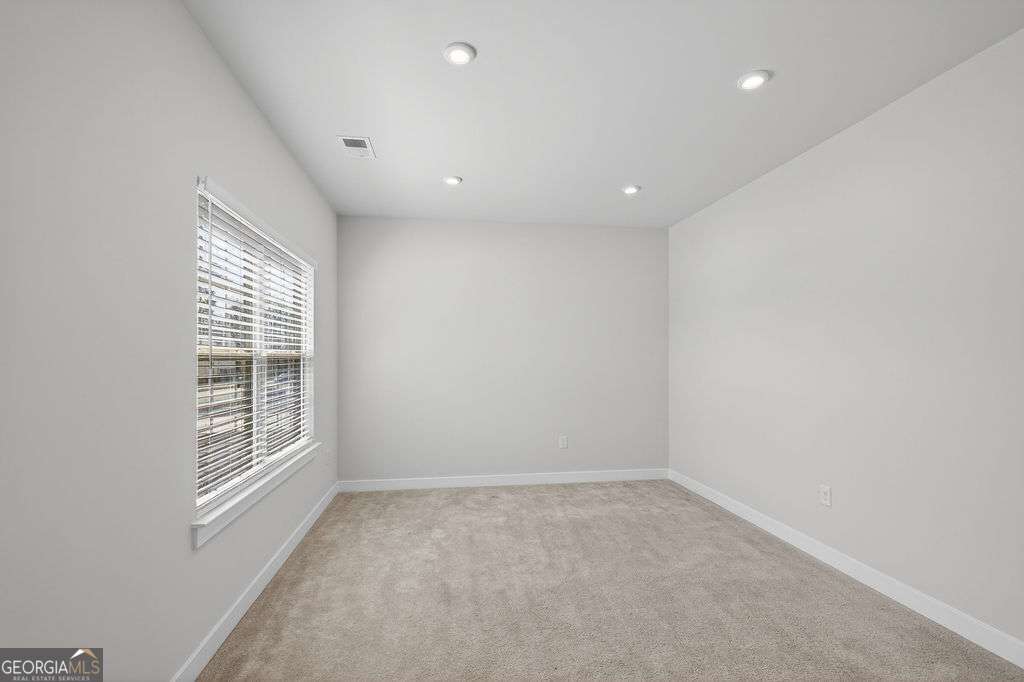 219 Crabapple Road Property Photo 4