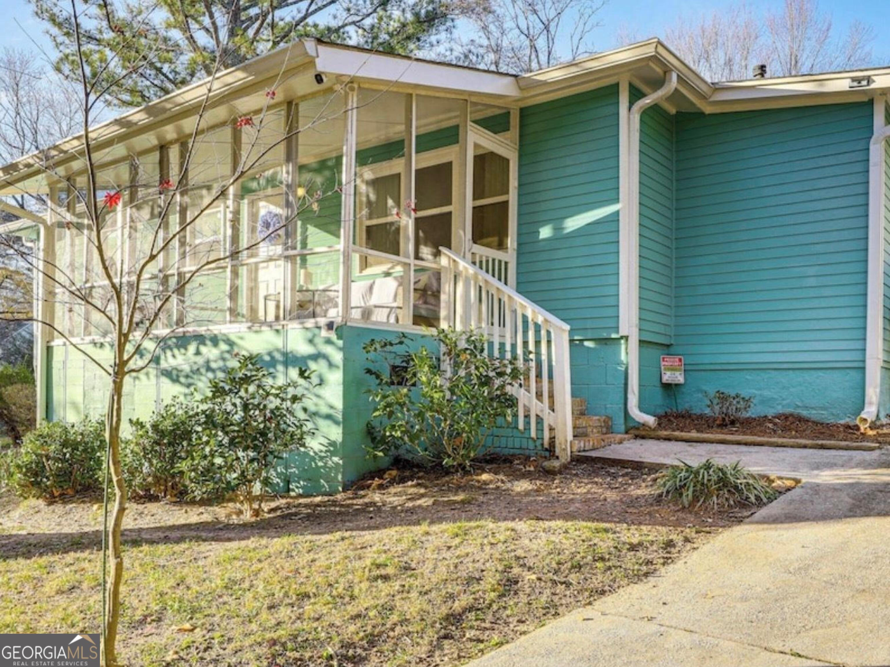 5480 Lucile Avenue Property Photo 1