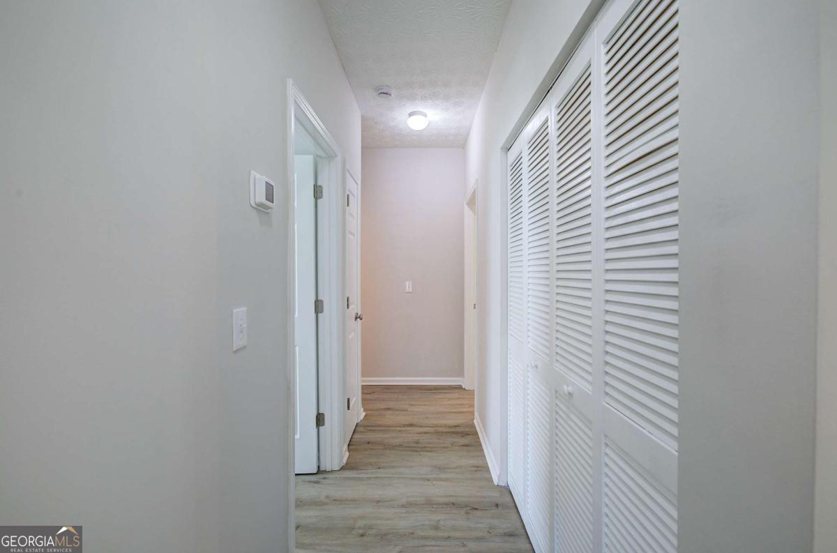 560 Windcroft Circle Nw Property Photo 20