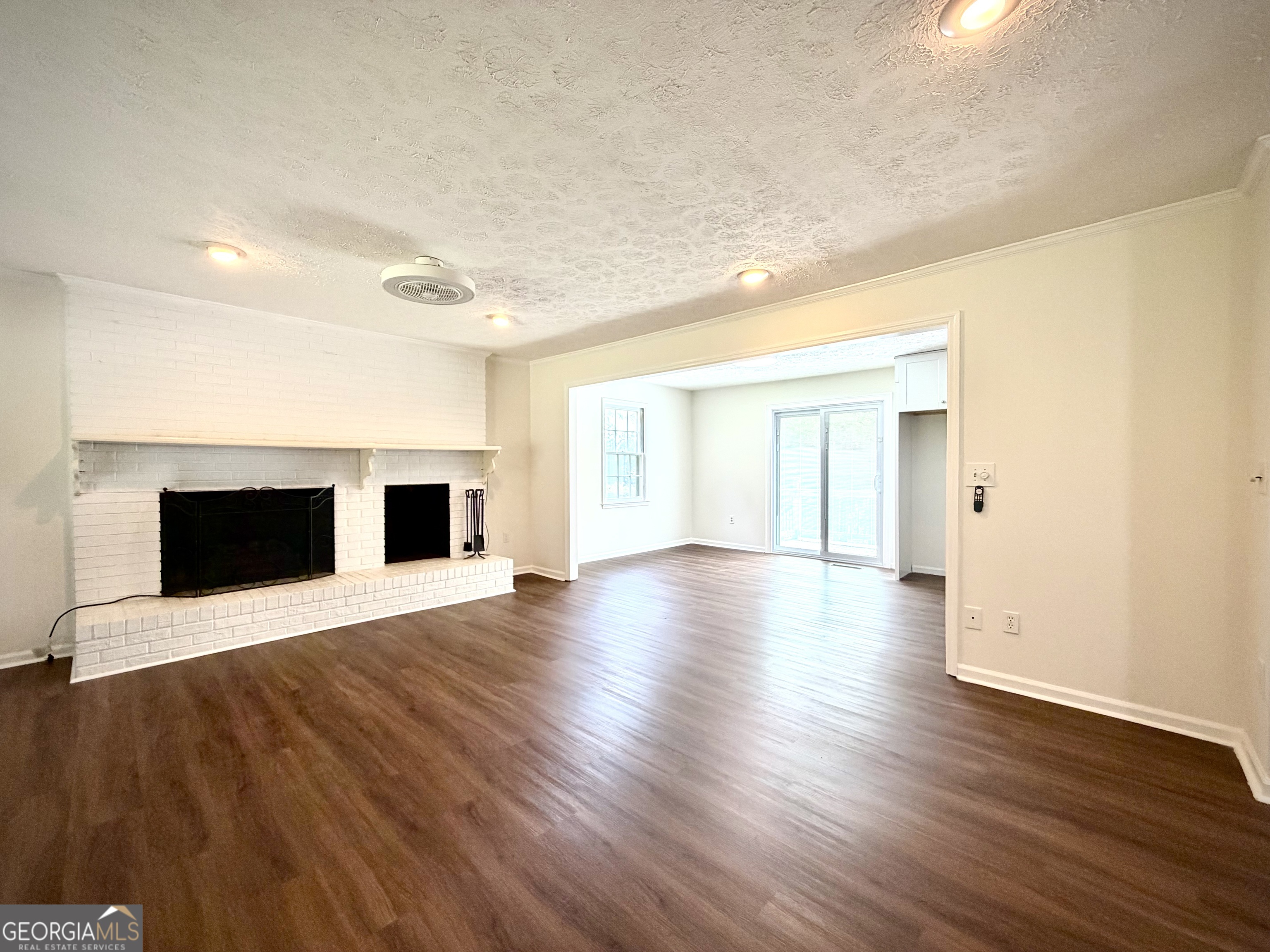 840 Tanglewood Drive Property Photo 5