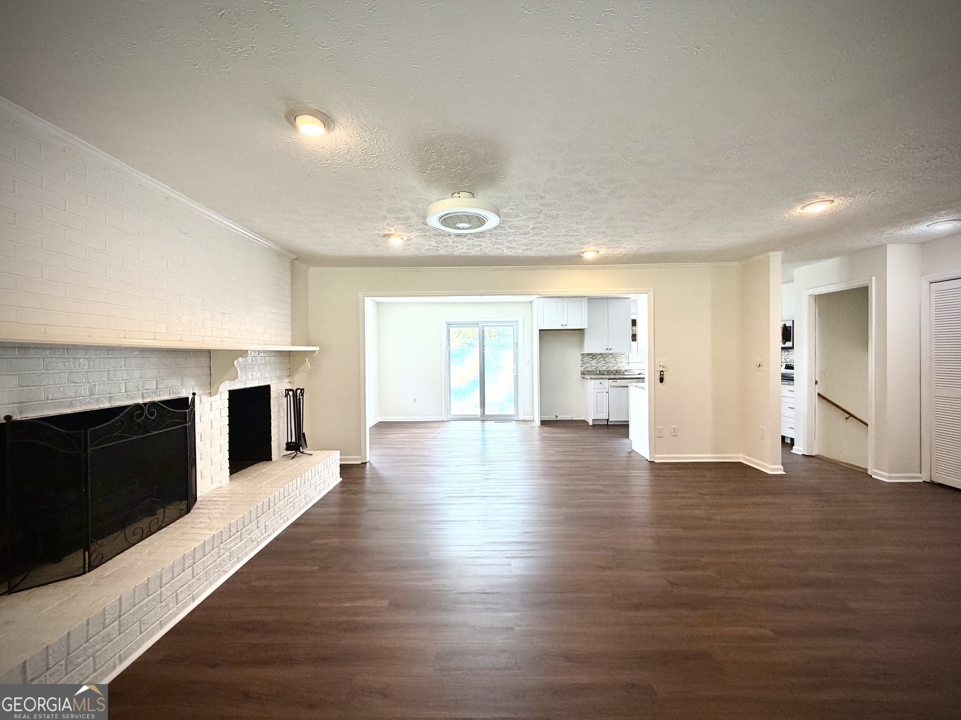 840 Tanglewood Drive Property Photo 6