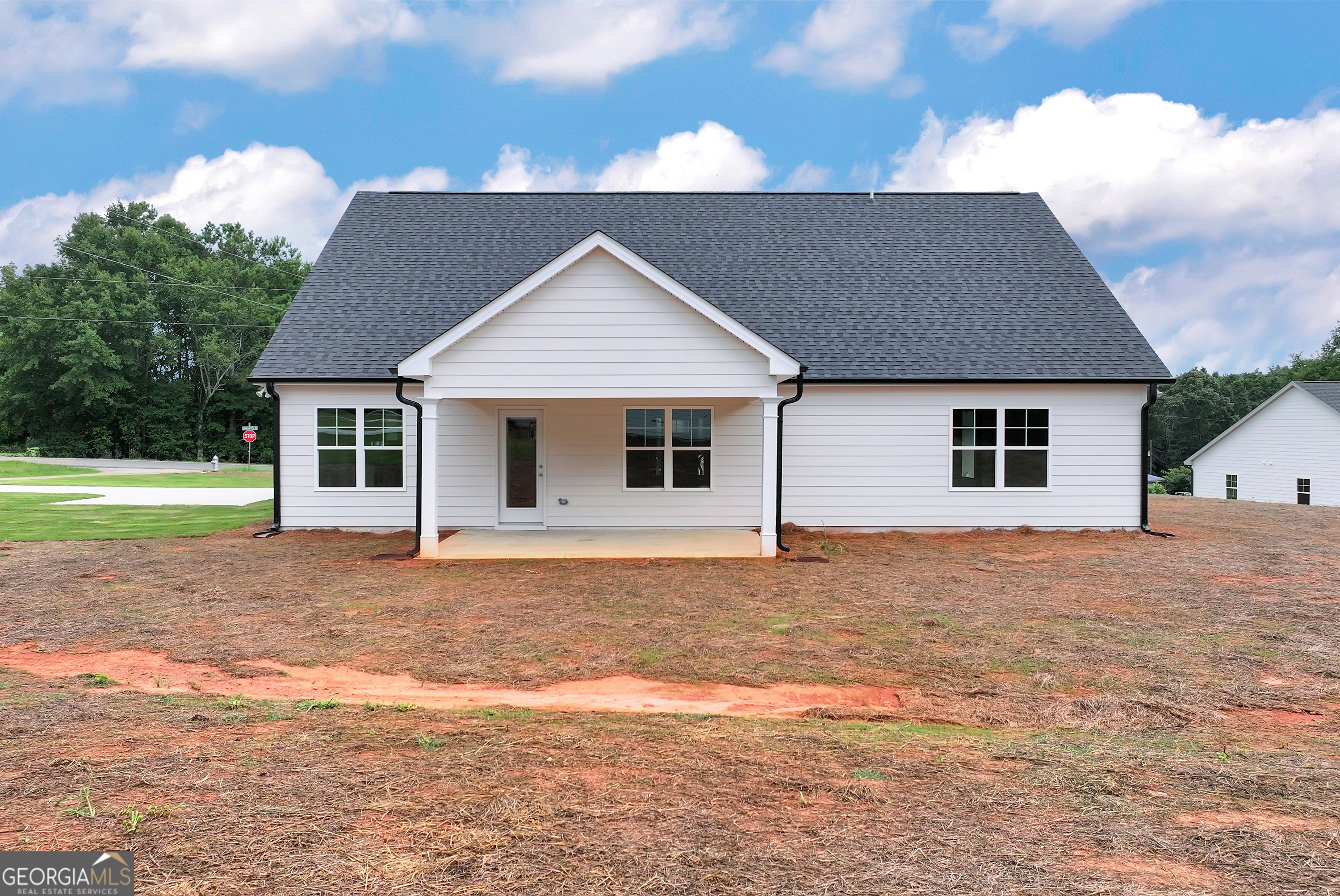 406 Myles Way Property Photo 4