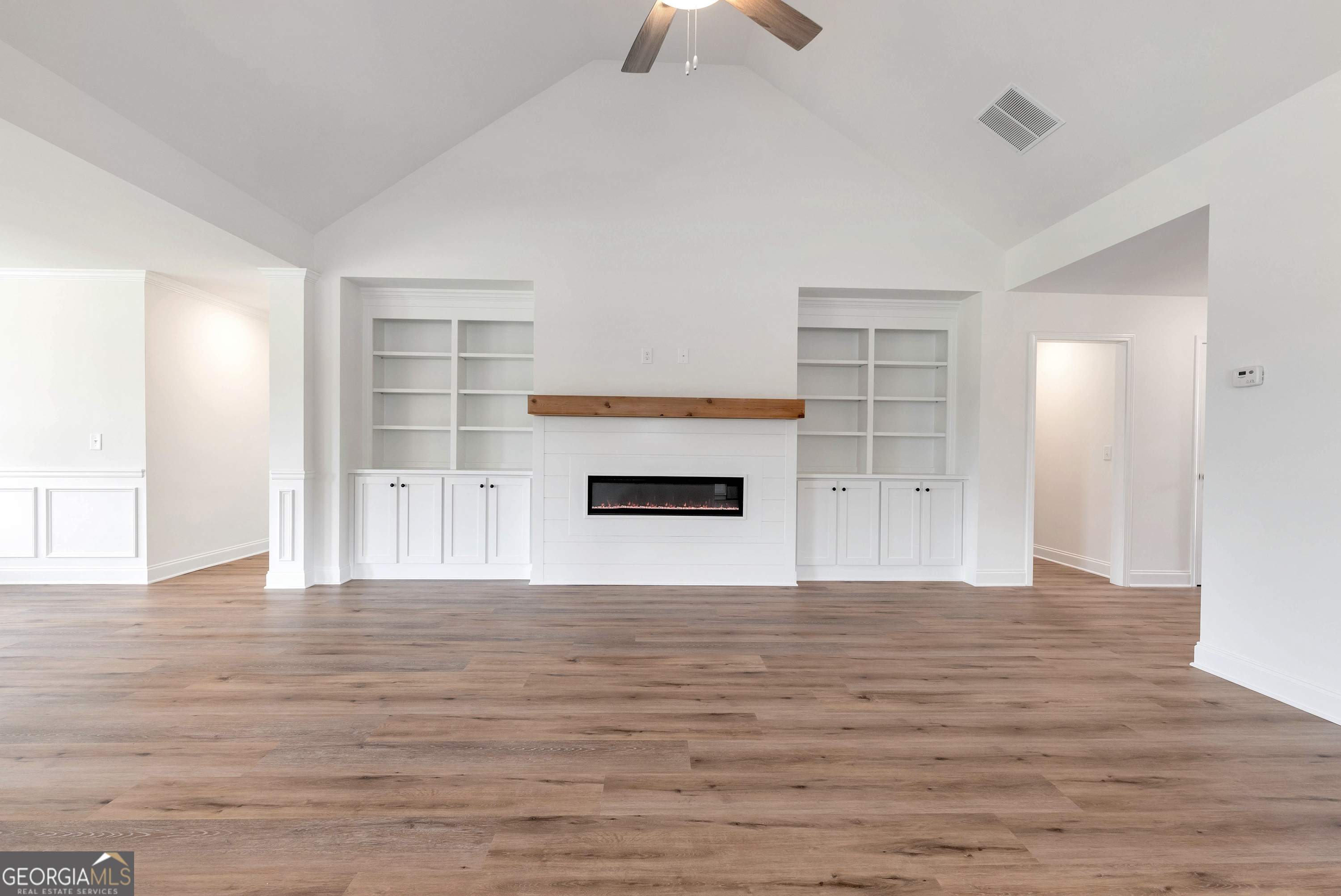 406 Myles Way Property Photo 17