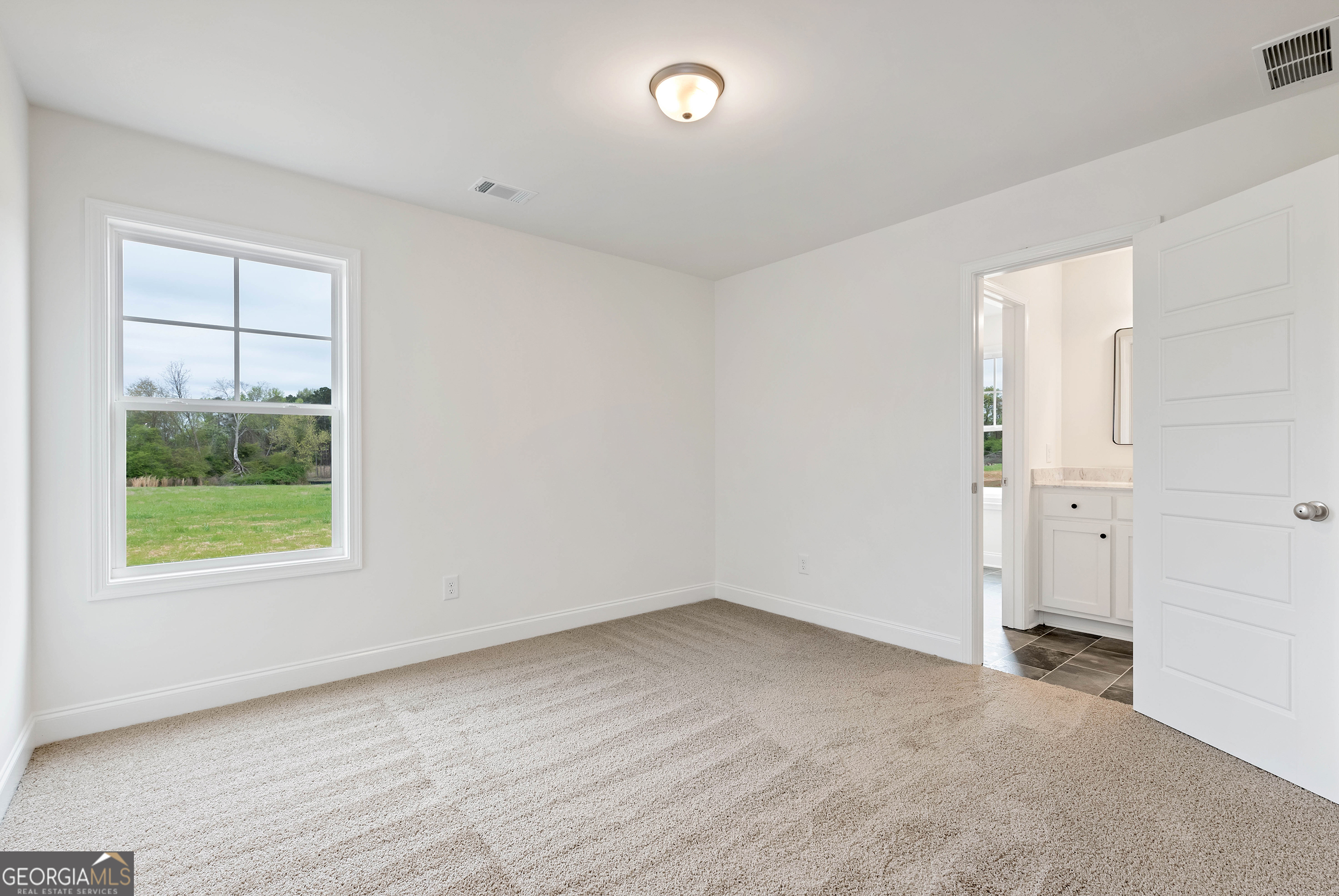 406 Myles Way Property Photo 28