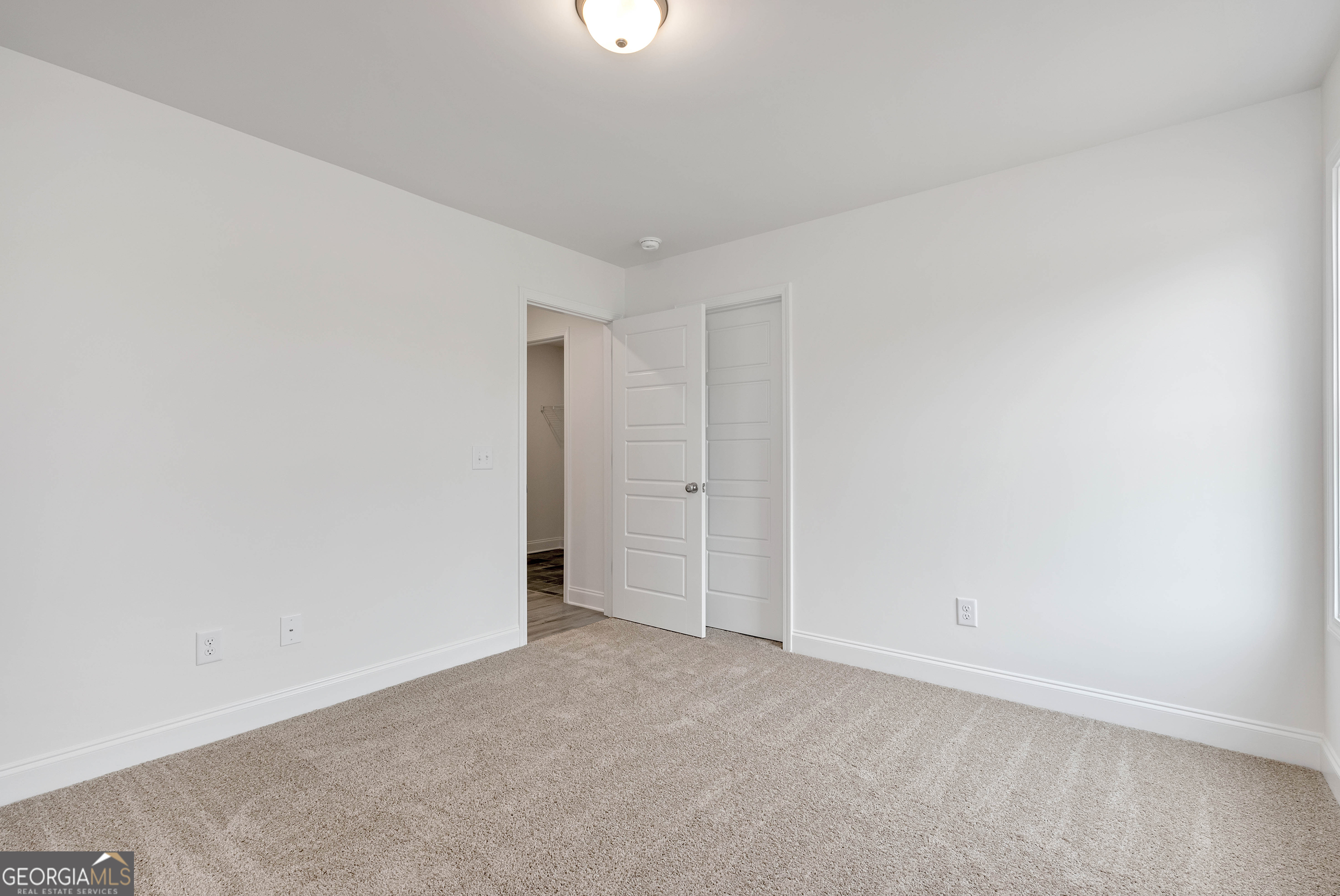 406 Myles Way Property Photo 29