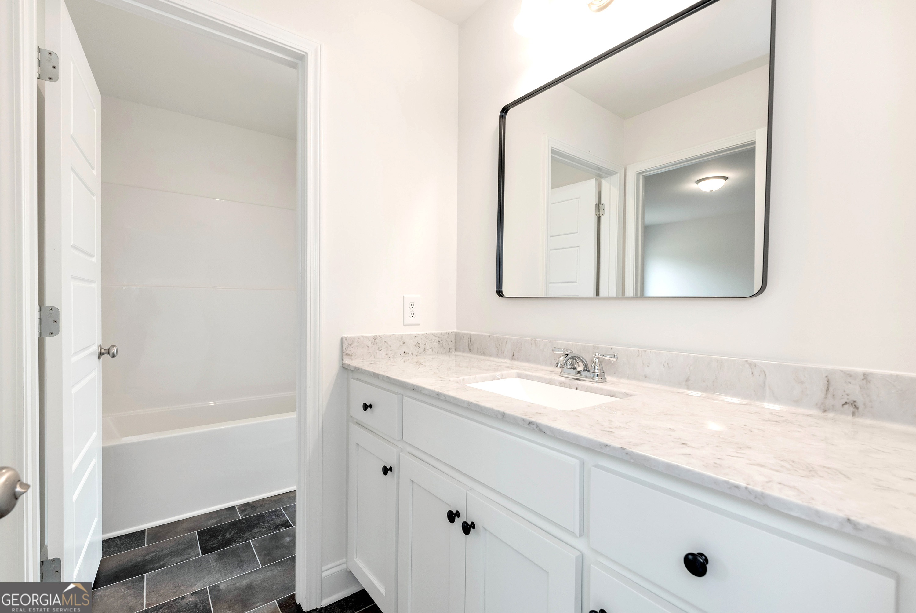 406 Myles Way Property Photo 30