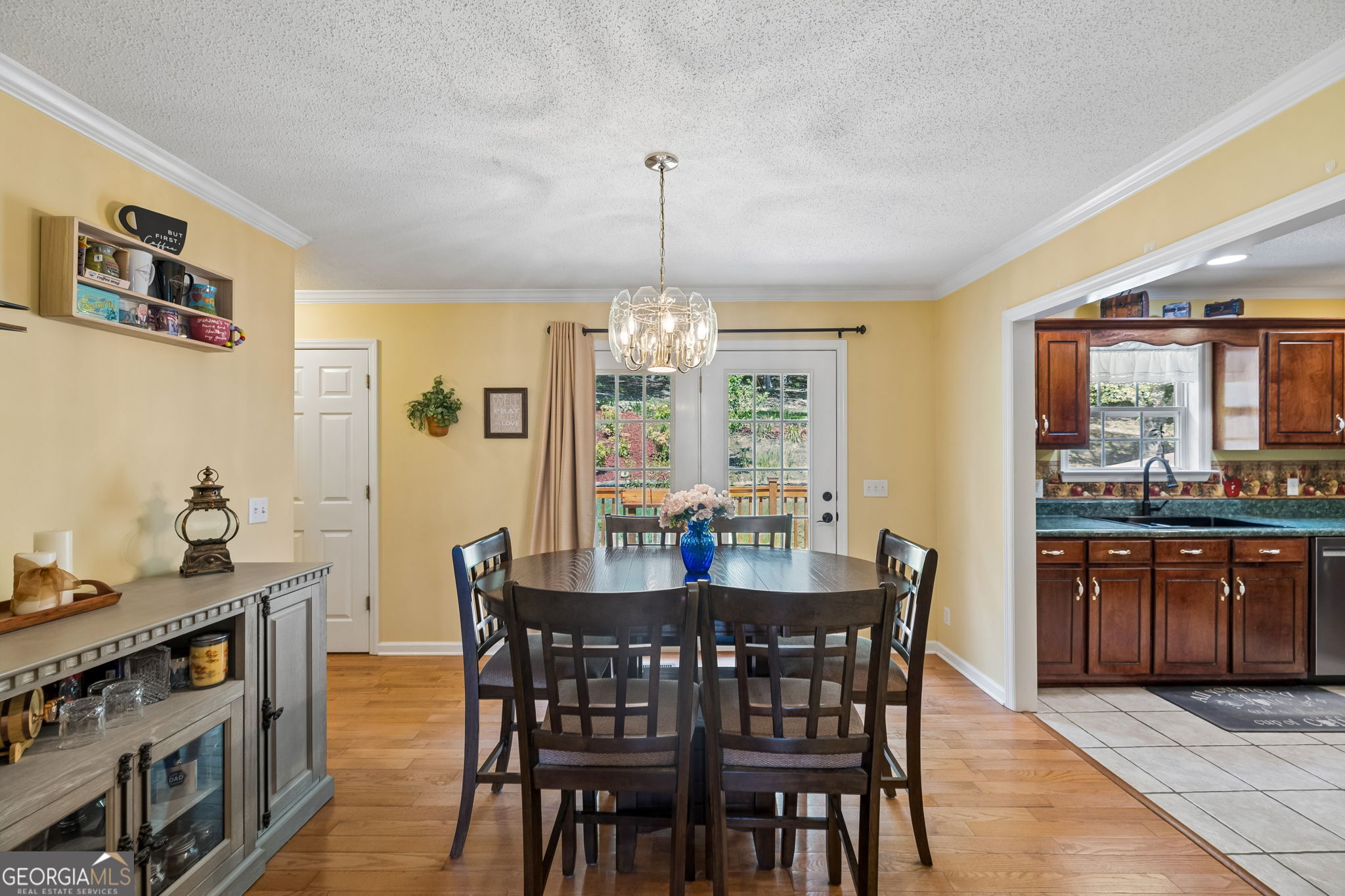 2926 Vine Drive Property Photo 8