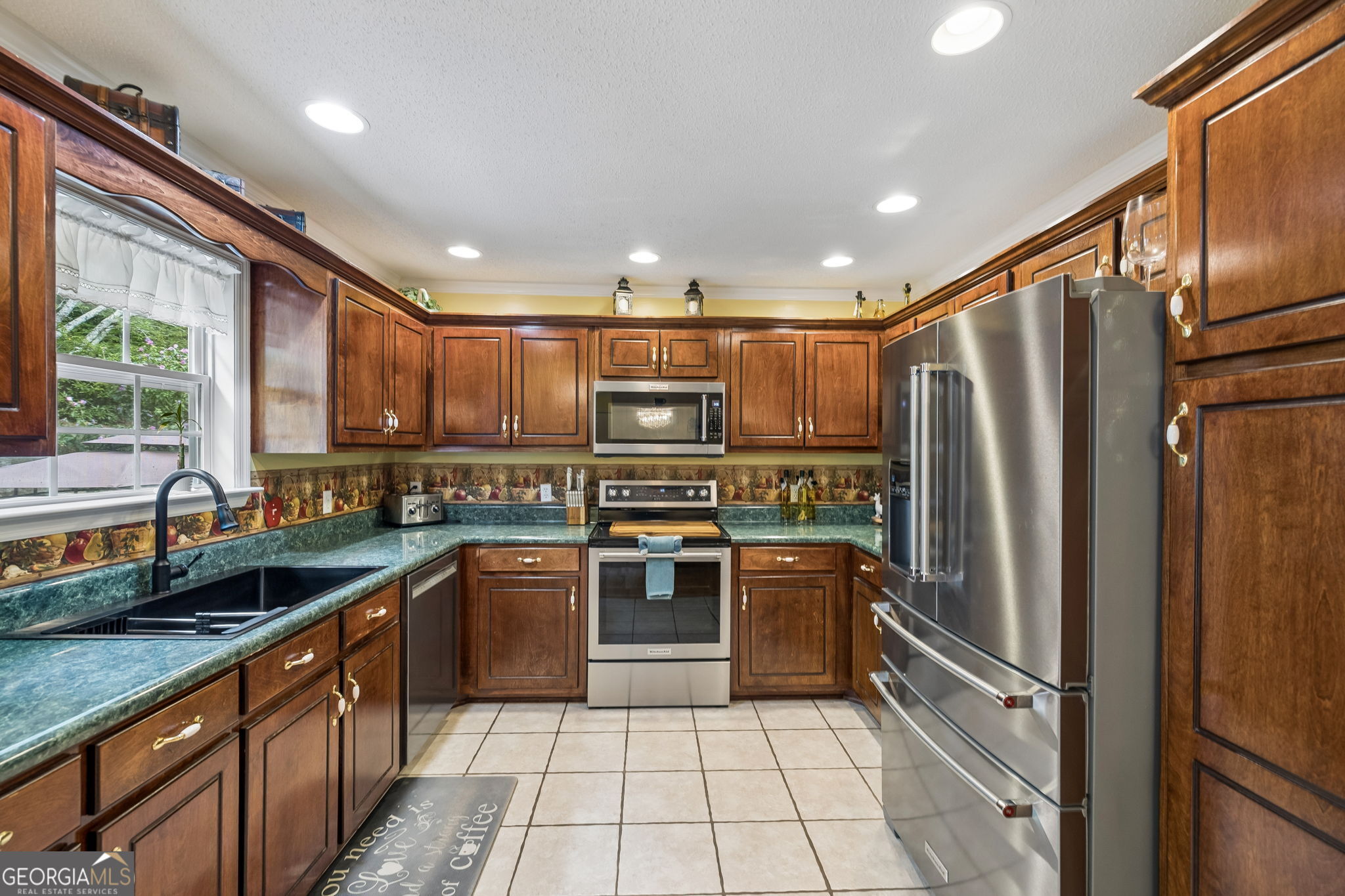 2926 Vine Drive Property Photo 11