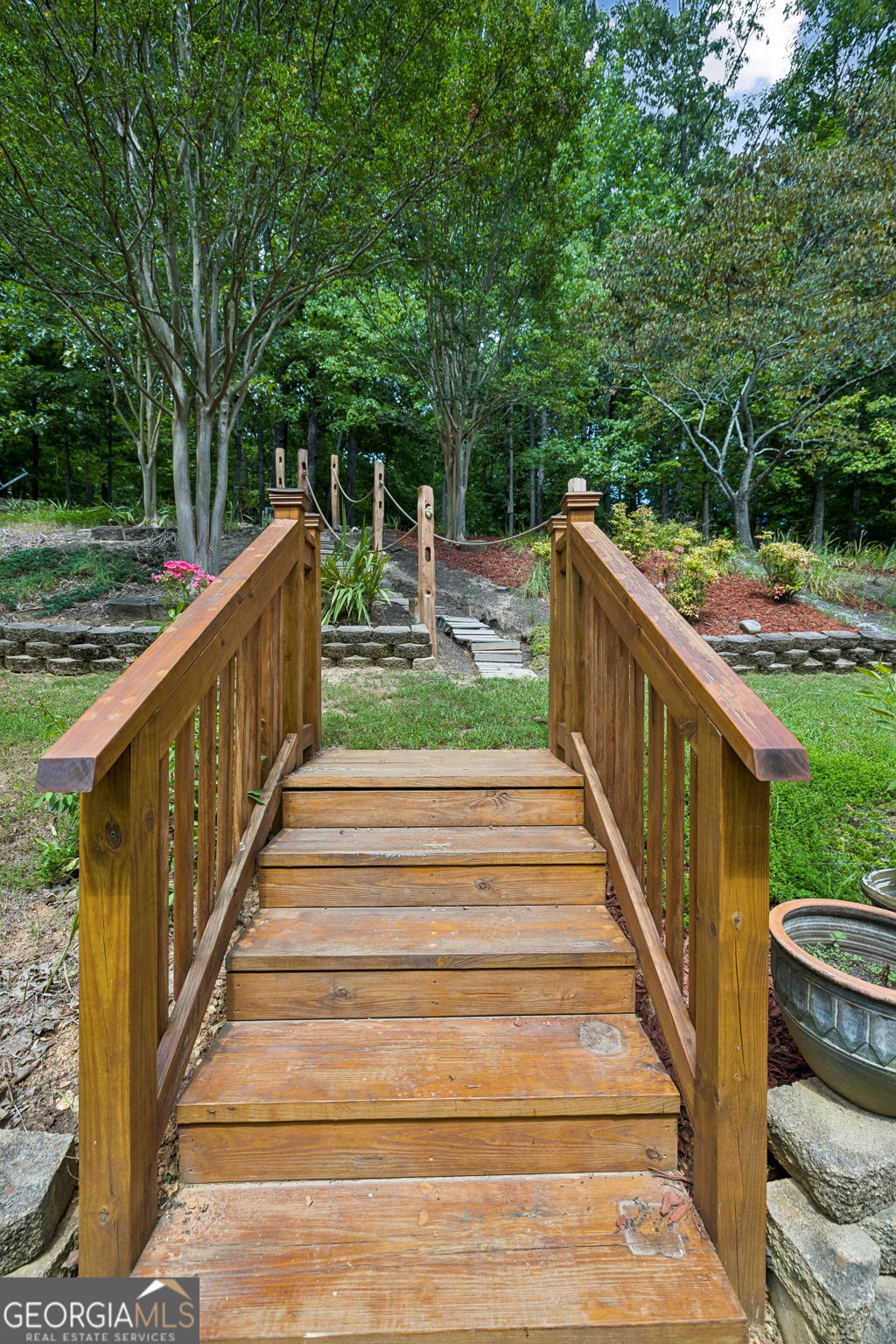 2926 Vine Drive Property Photo 36