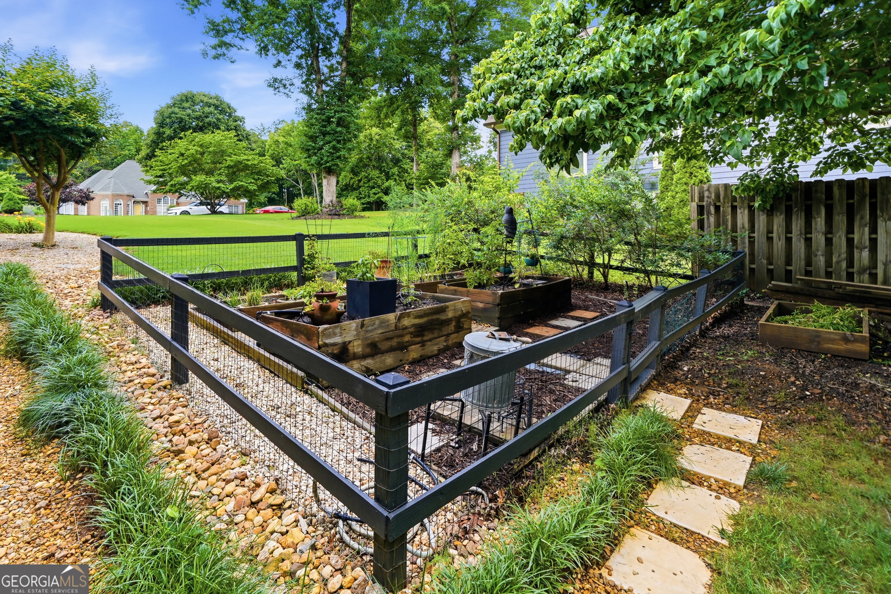 160 Carmel Ridge Road Property Photo 45