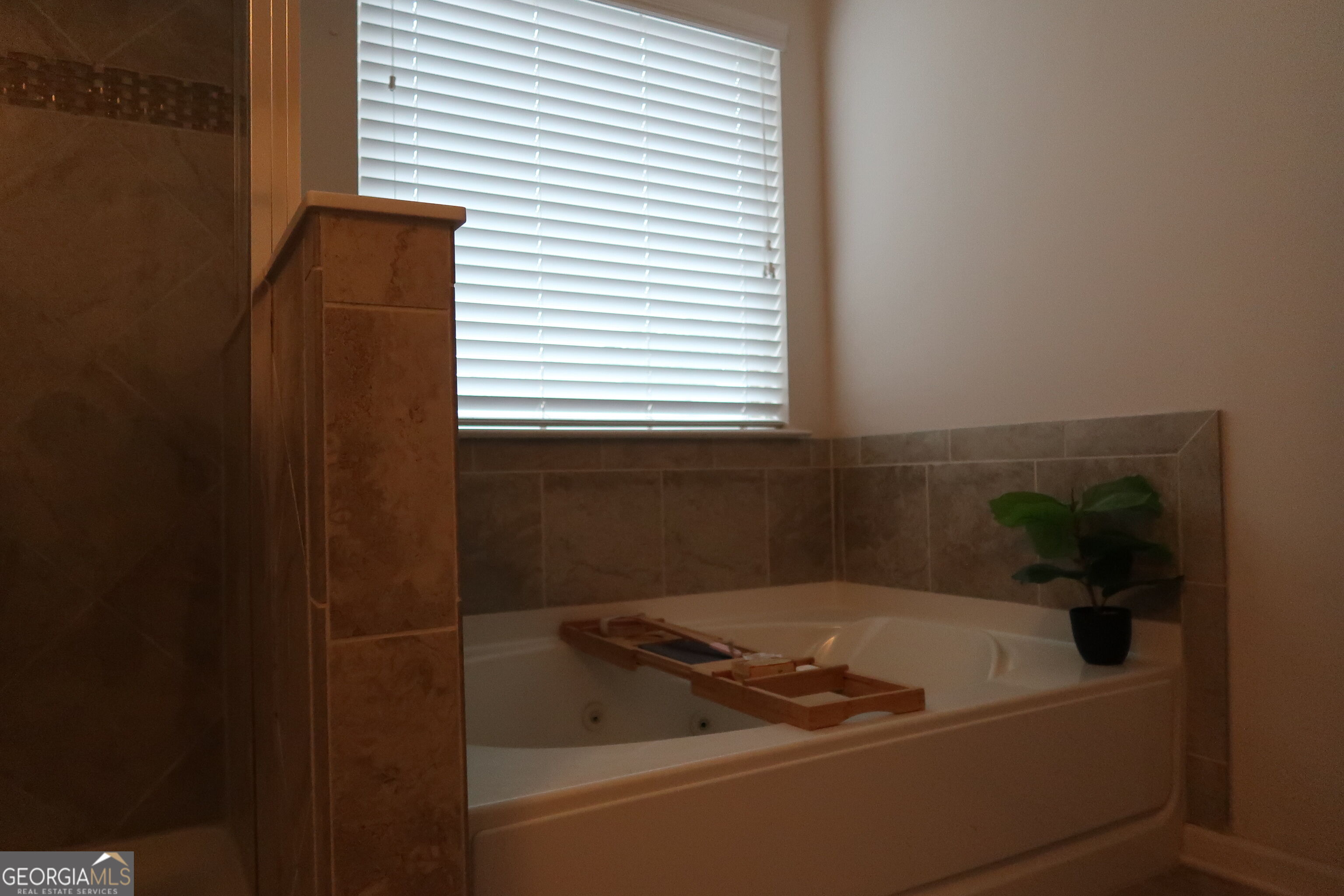 5740 Radford Loop Property Photo 19