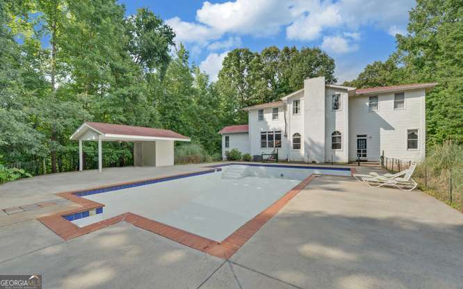 330 River Road Property Photo 27
