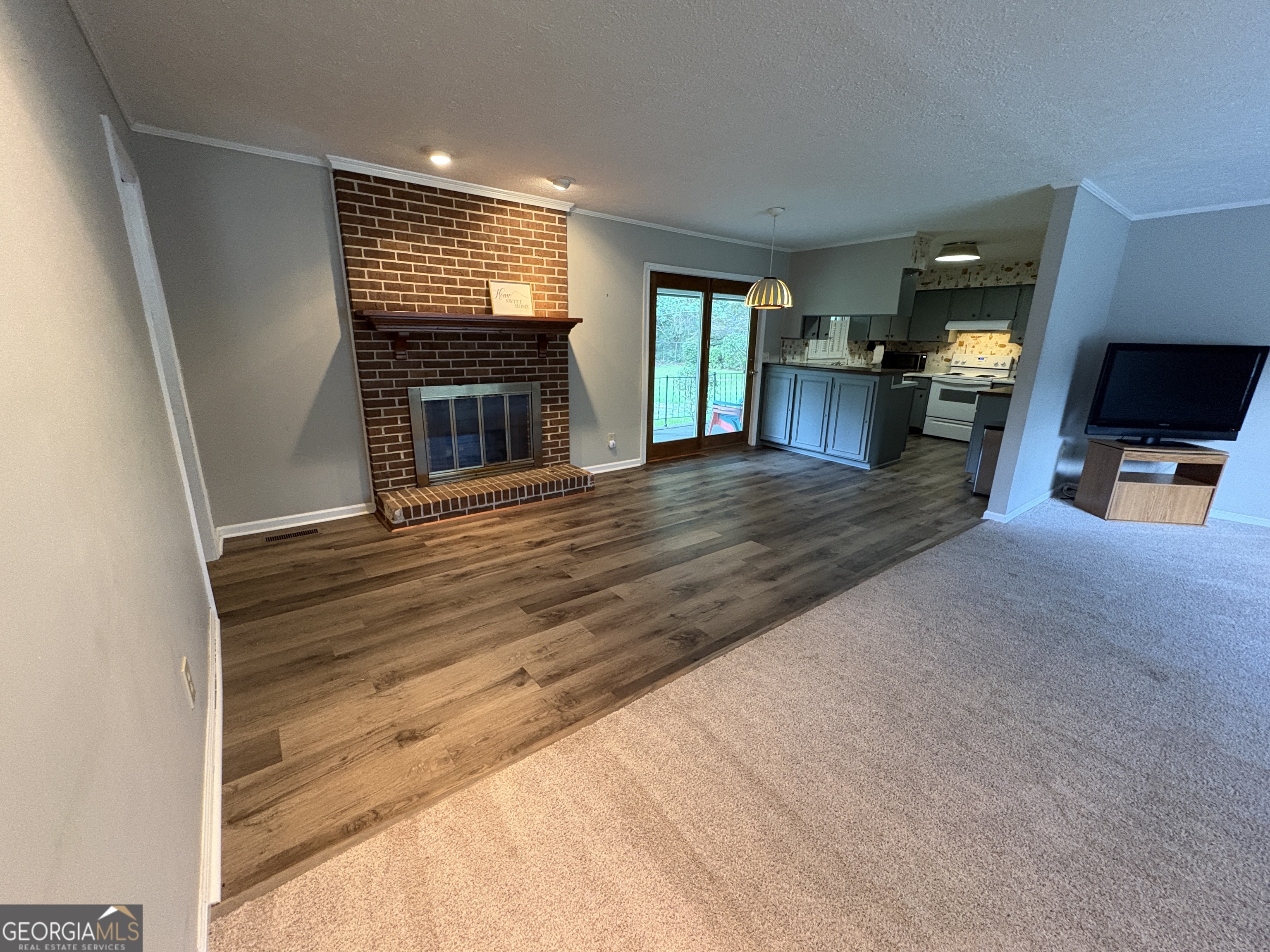 1340 5th Avenue Property Photo 6