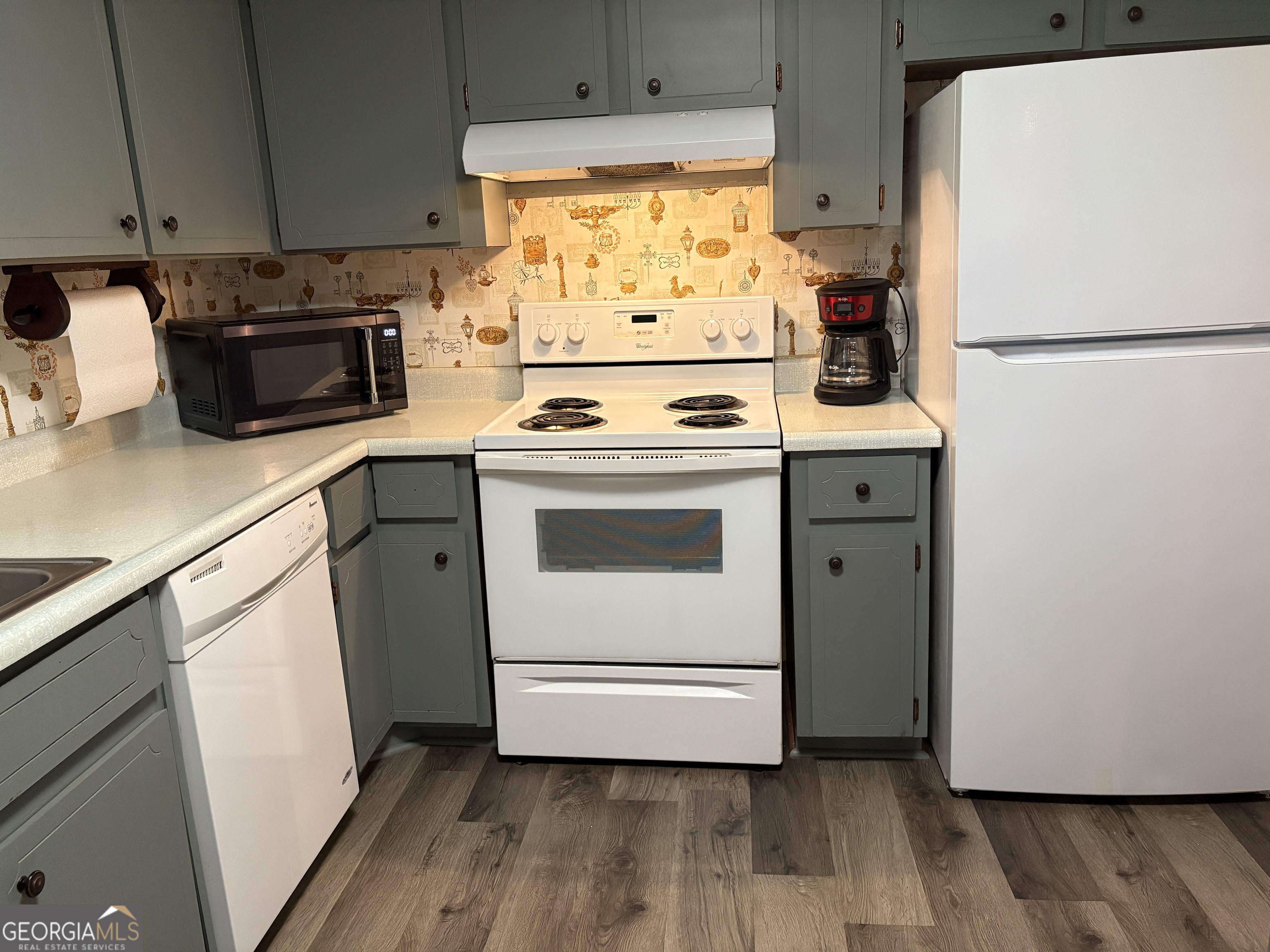 1340 5th Avenue Property Photo 10