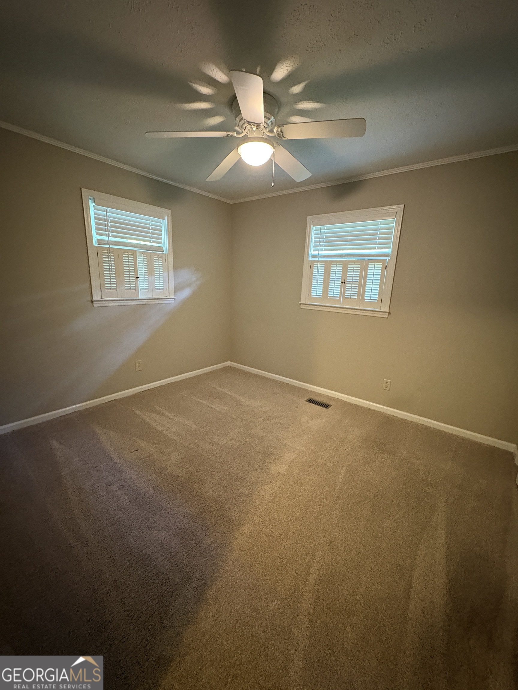 1340 5th Avenue Property Photo 15
