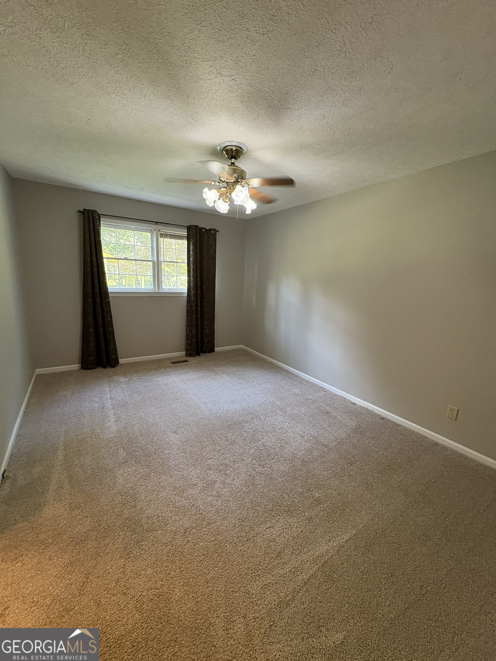 1340 5th Avenue Property Photo 21
