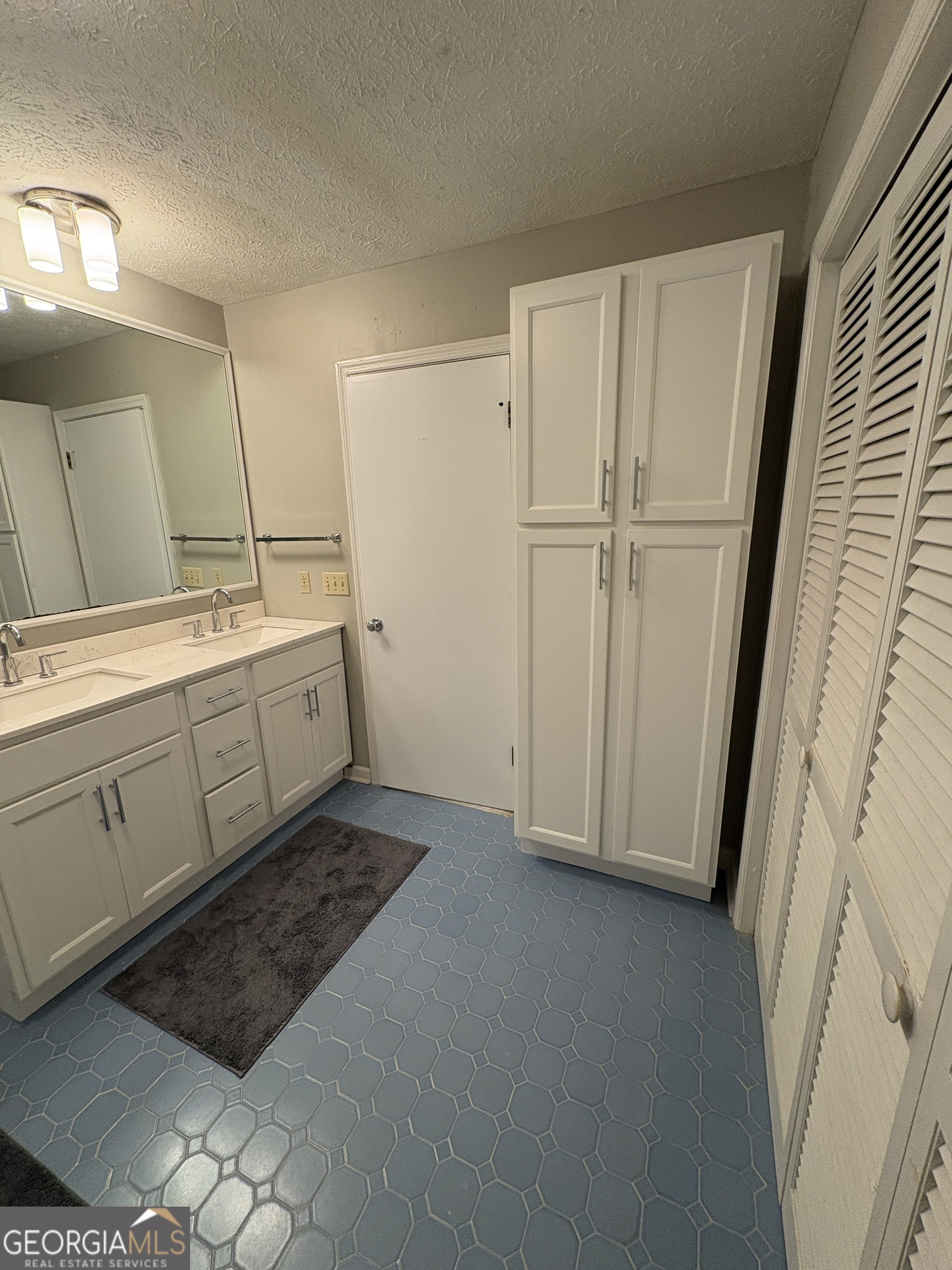 1340 5th Avenue Property Photo 23