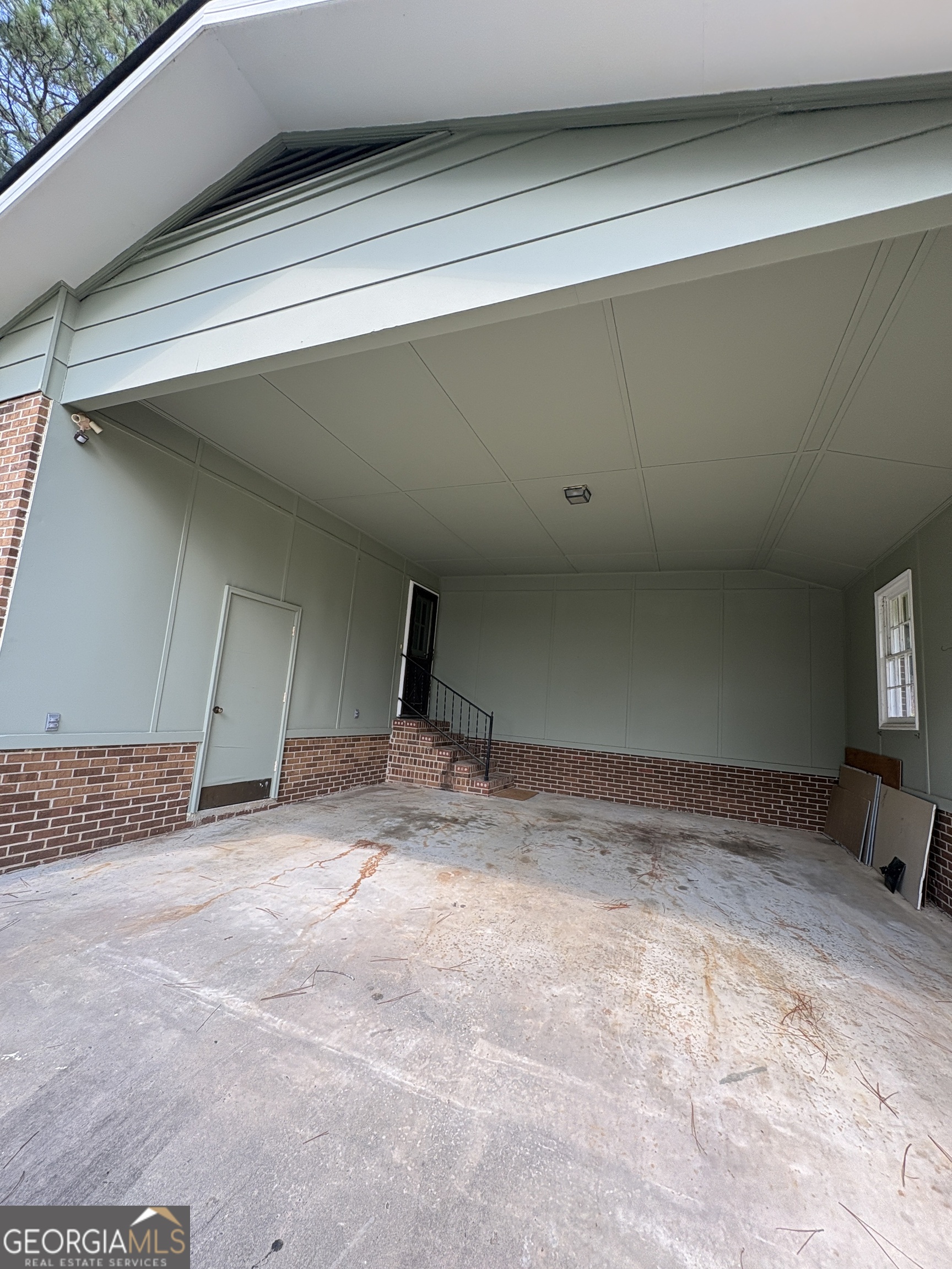 1340 5th Avenue Property Photo 28