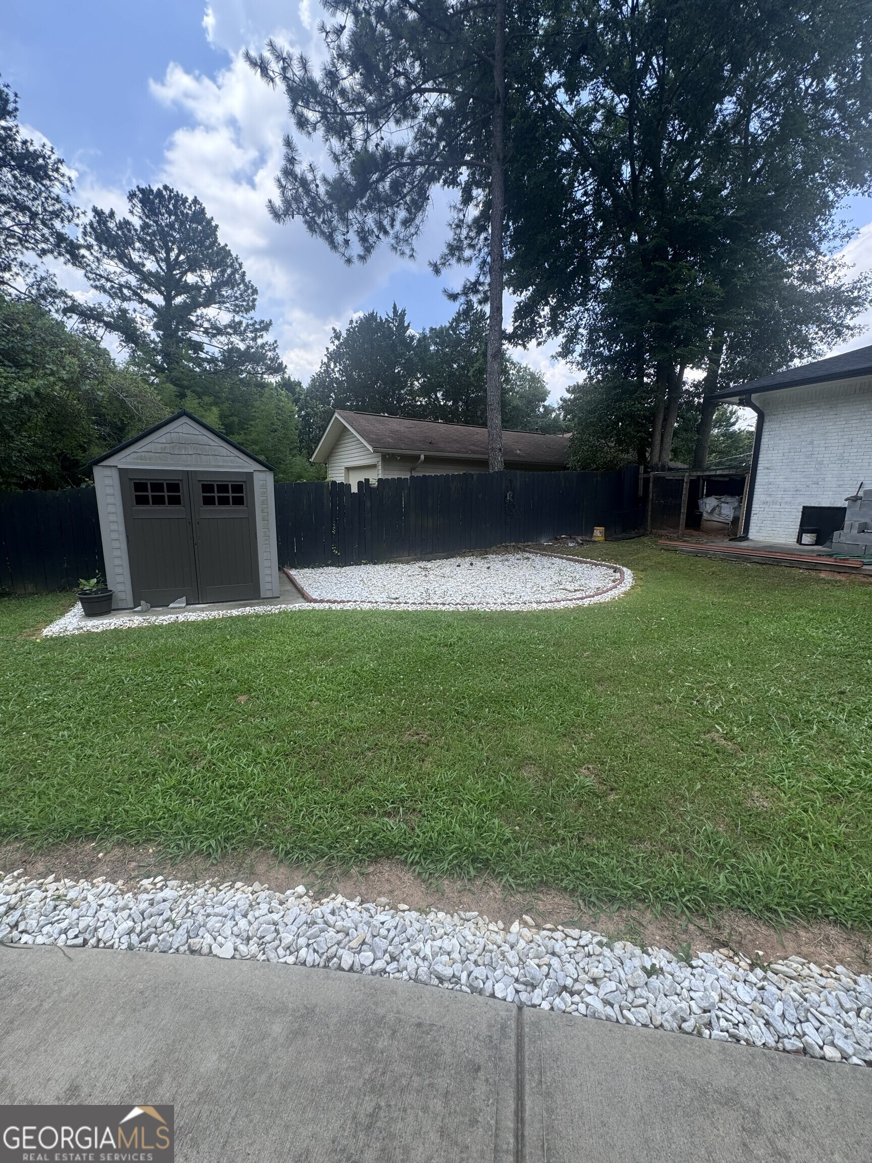 4100 Scott Drive Property Photo 15