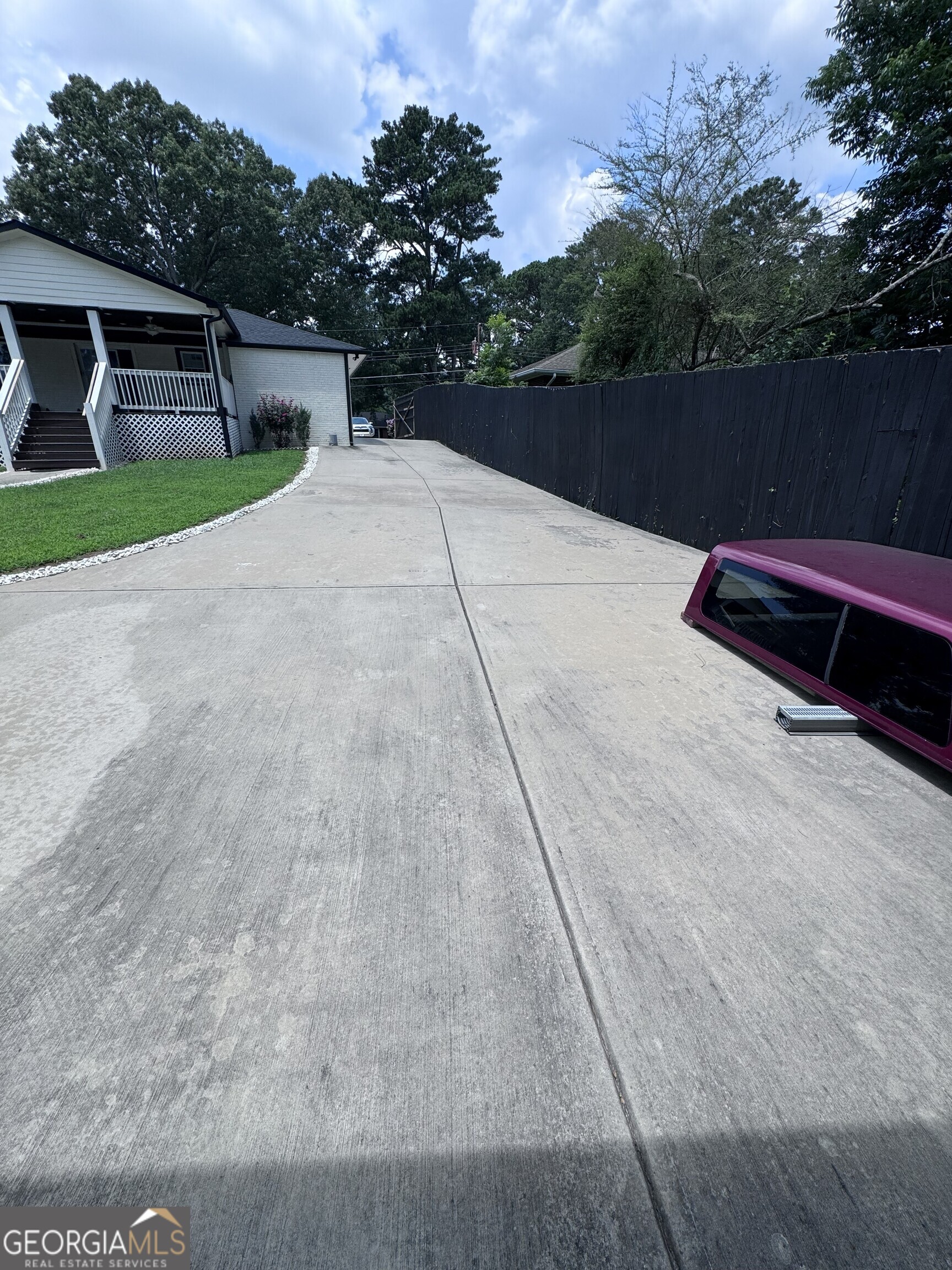 4100 Scott Drive Property Photo 16