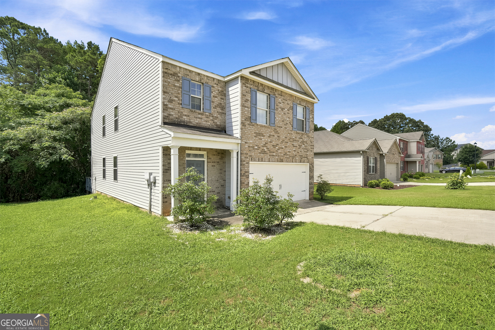 2024 S Sawgrass Drive E Property Photo 5
