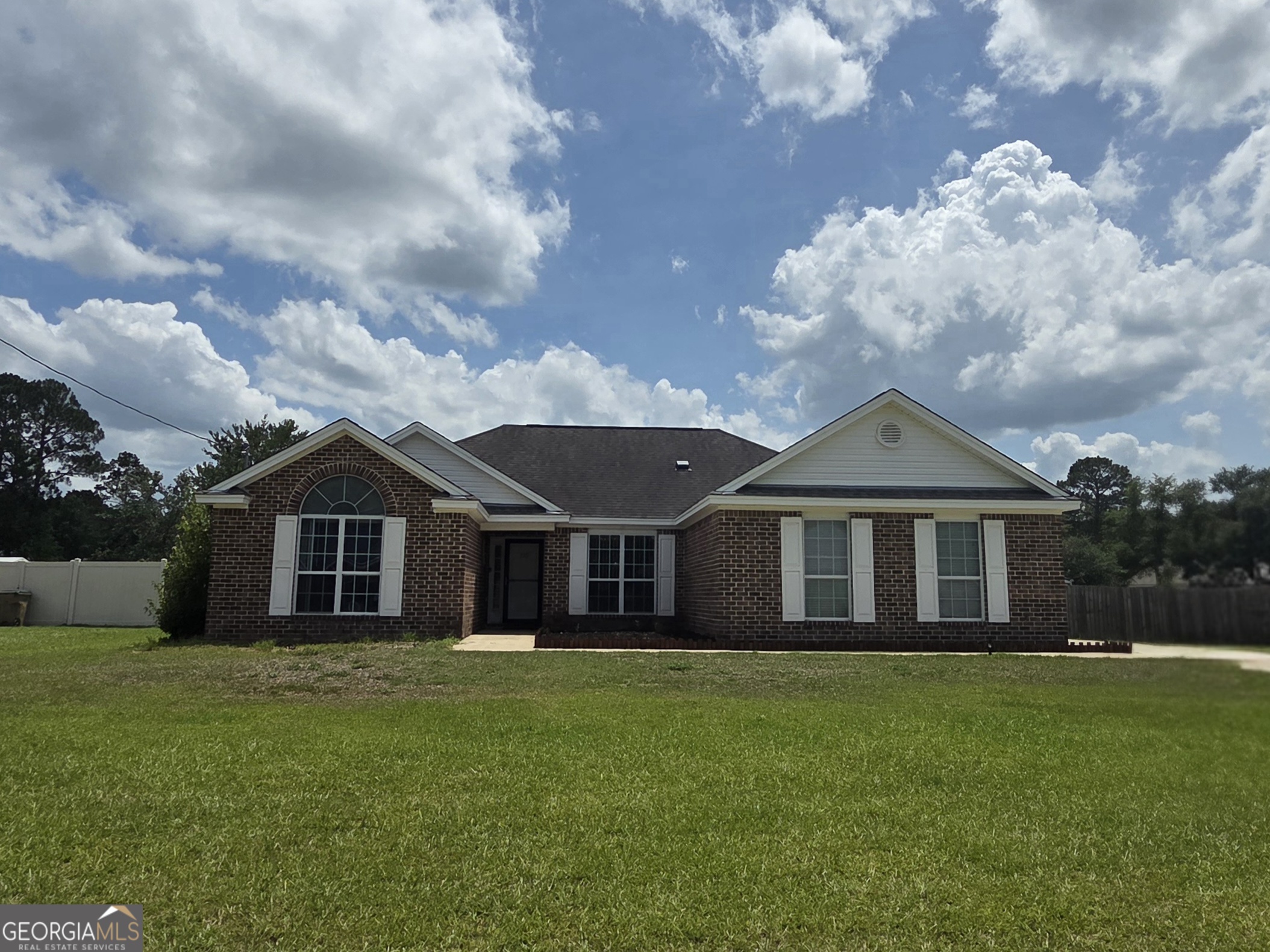125 Joshua Circle Property Photo 1