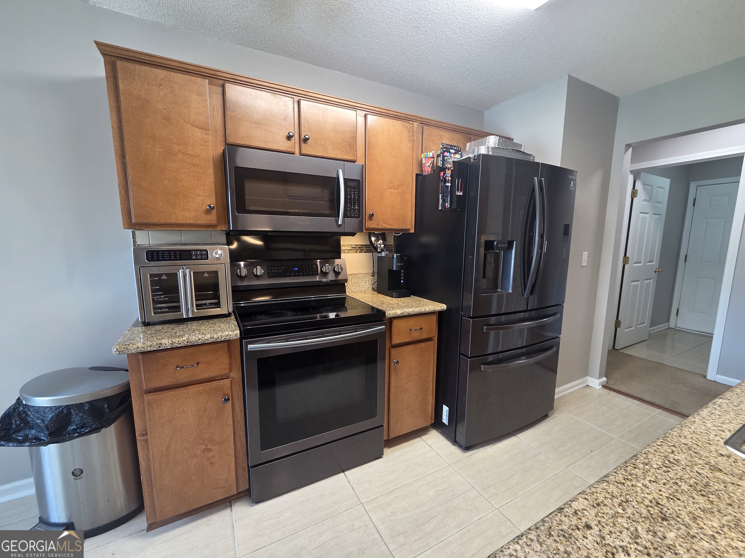 125 Joshua Circle Property Photo 11