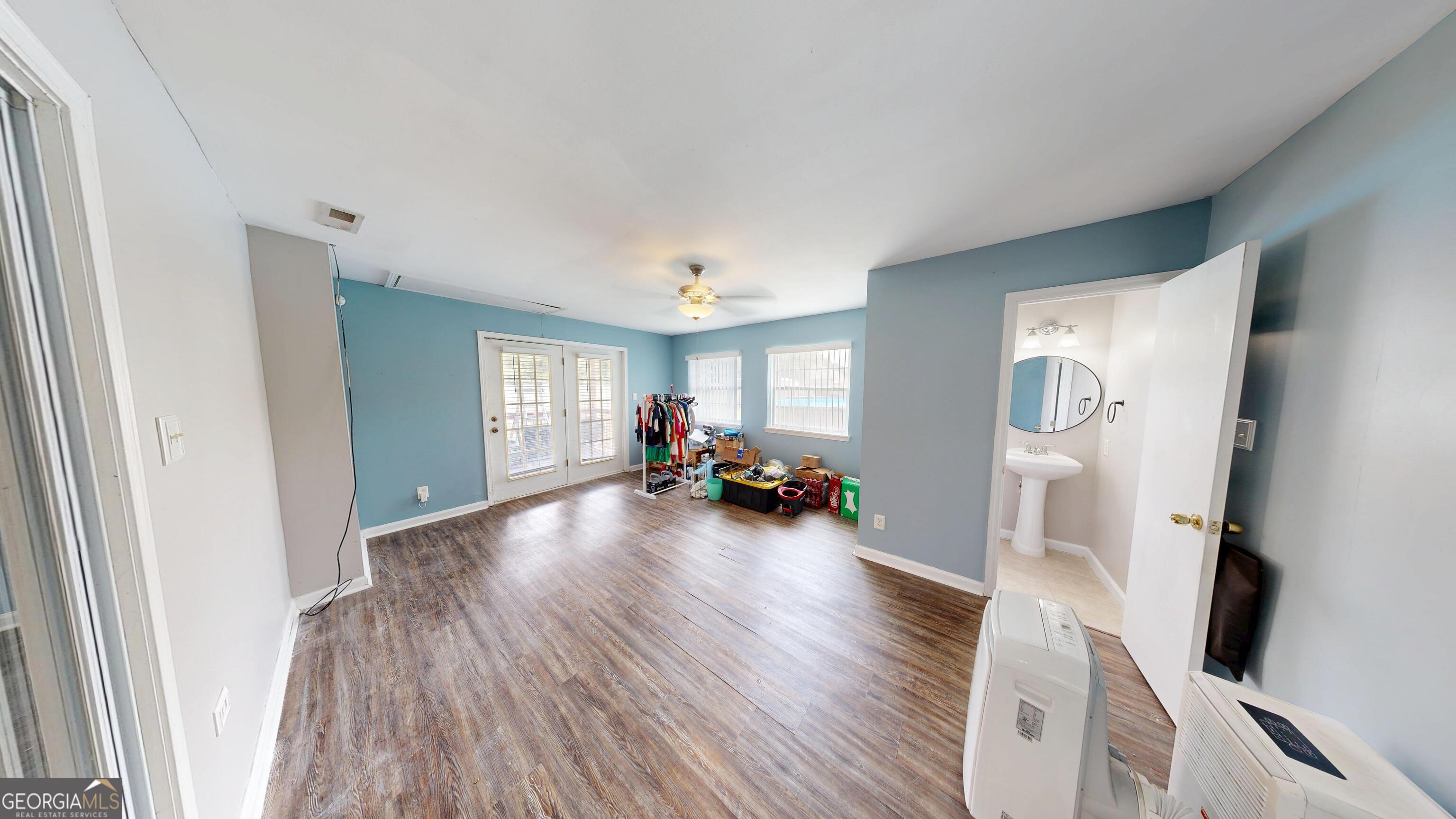 125 Joshua Circle Property Photo 14