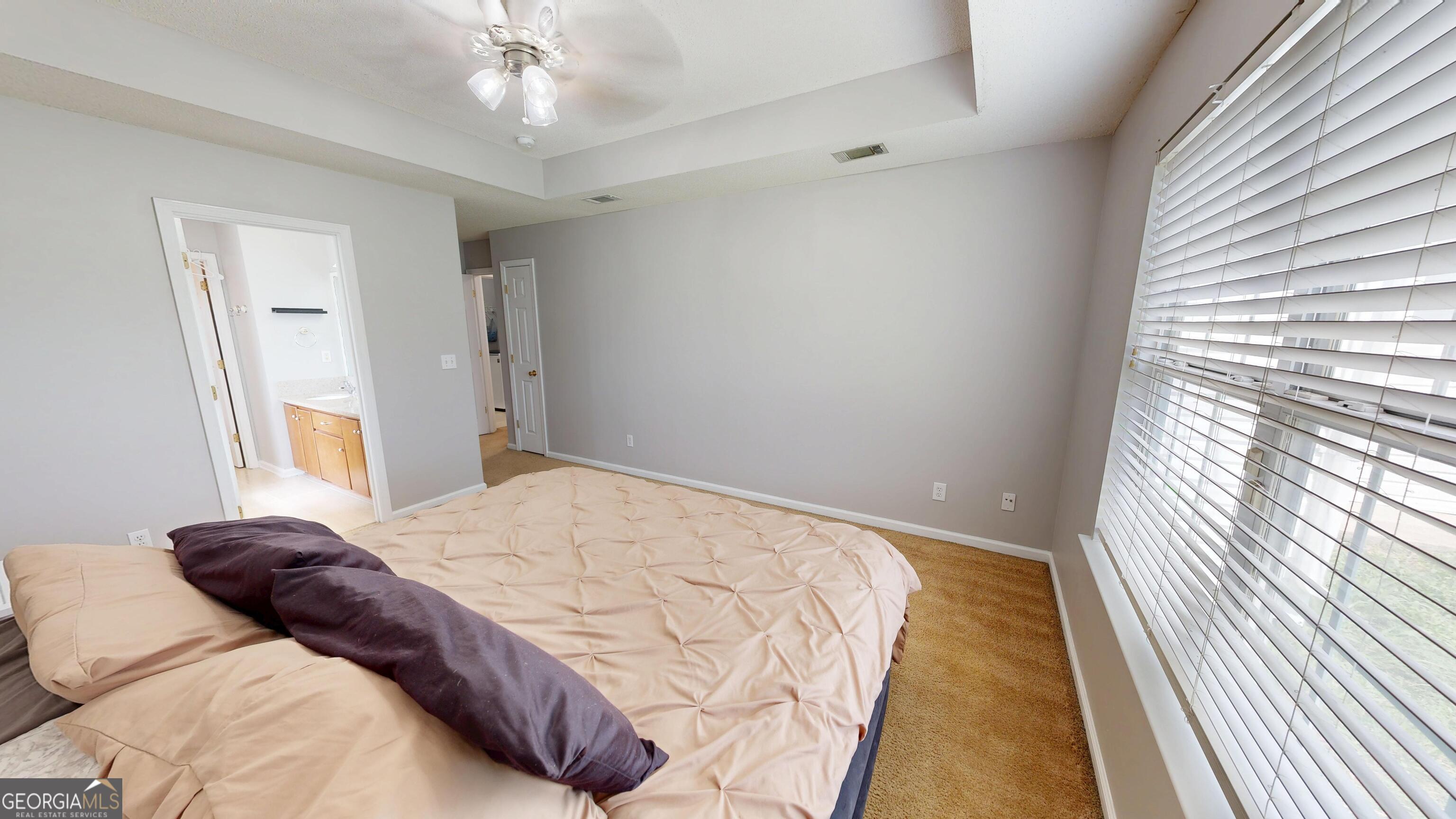 125 Joshua Circle Property Photo 17