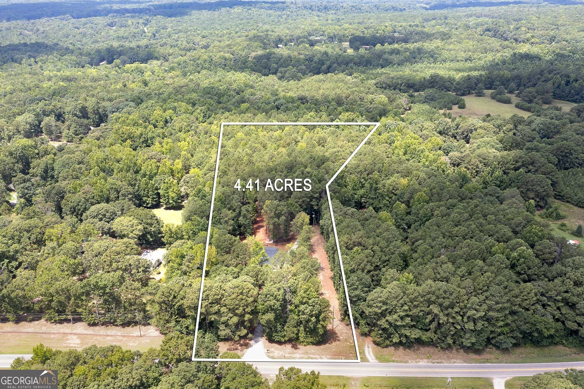 548 Barnesville Road Property Photo 2