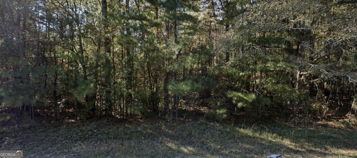 3069 Hamlin Road Property Photo 1