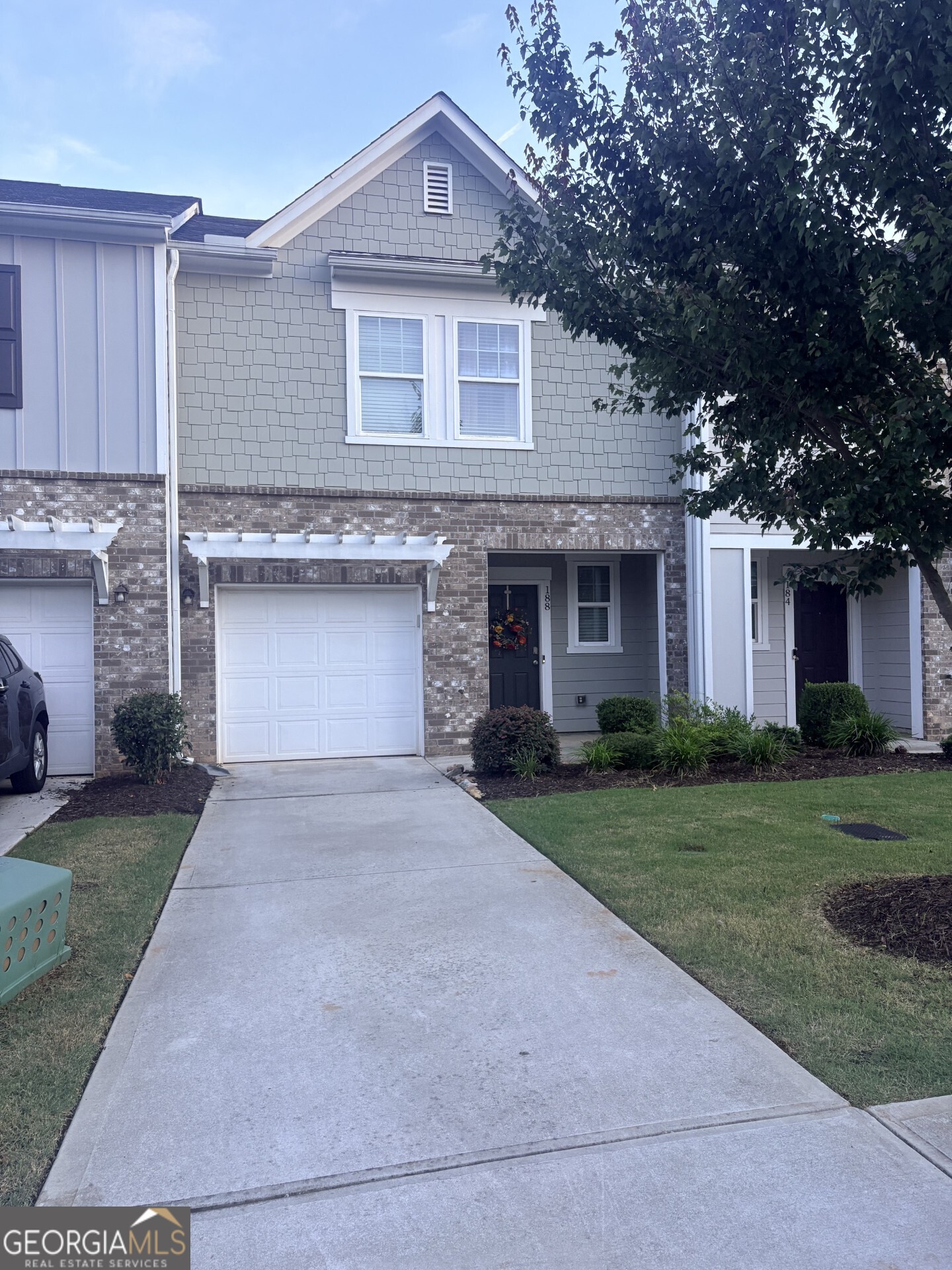 188 Swindon Drive Property Photo 1